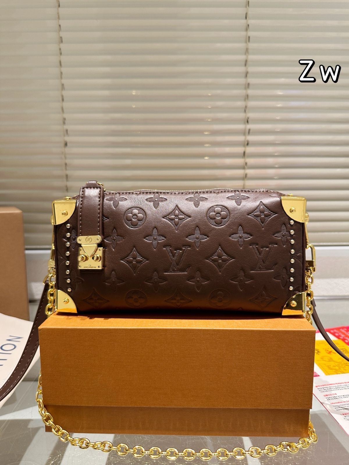 【今日特価】Liu Yifei's Favorite! LV Slim Trunk Soft Box 劉亦菲おすすめ！LV スリム トランク ソフト ボックス