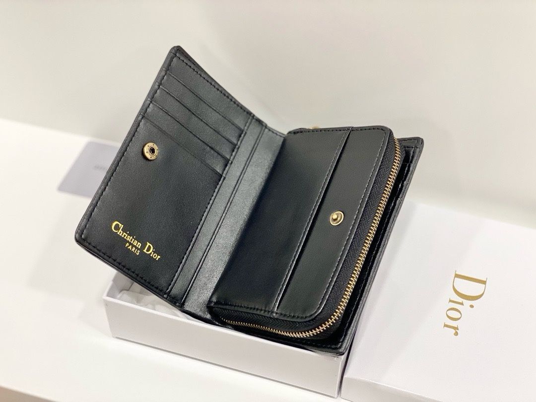 【本日限定特価】Dior マルチ機能小型財布 ブラック 輸入牛皮使用 高級仕様[本日特価|新品未使用品]