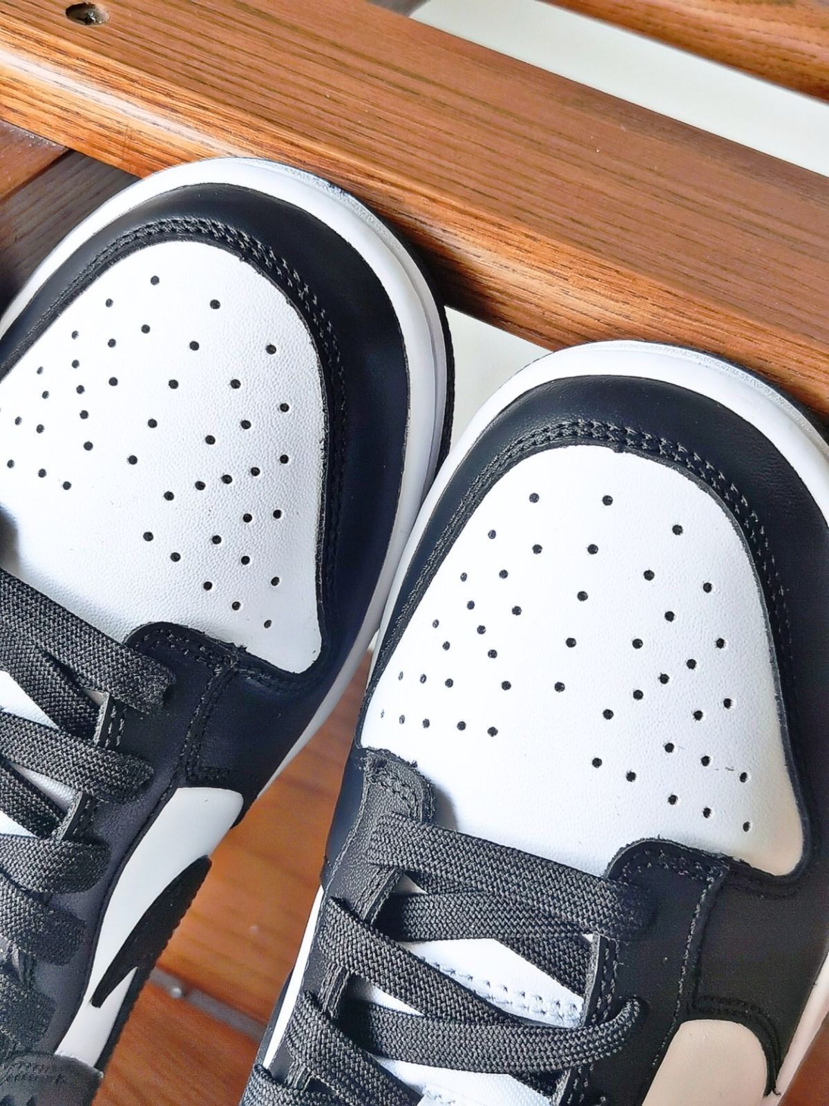 ナイキ dunk low 白黒パンダ｜本日限定特価｜新品未使用