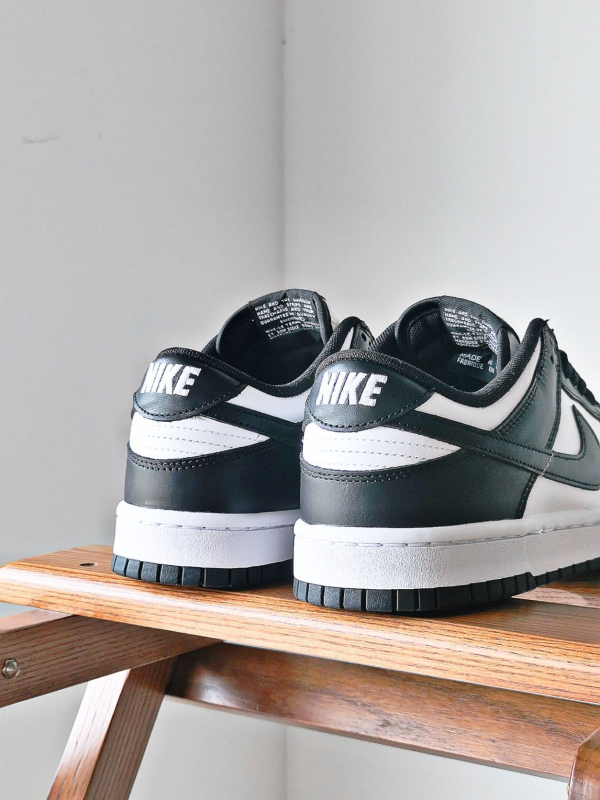 ナイキ dunk low 白黒パンダ｜本日限定特価｜新品未使用