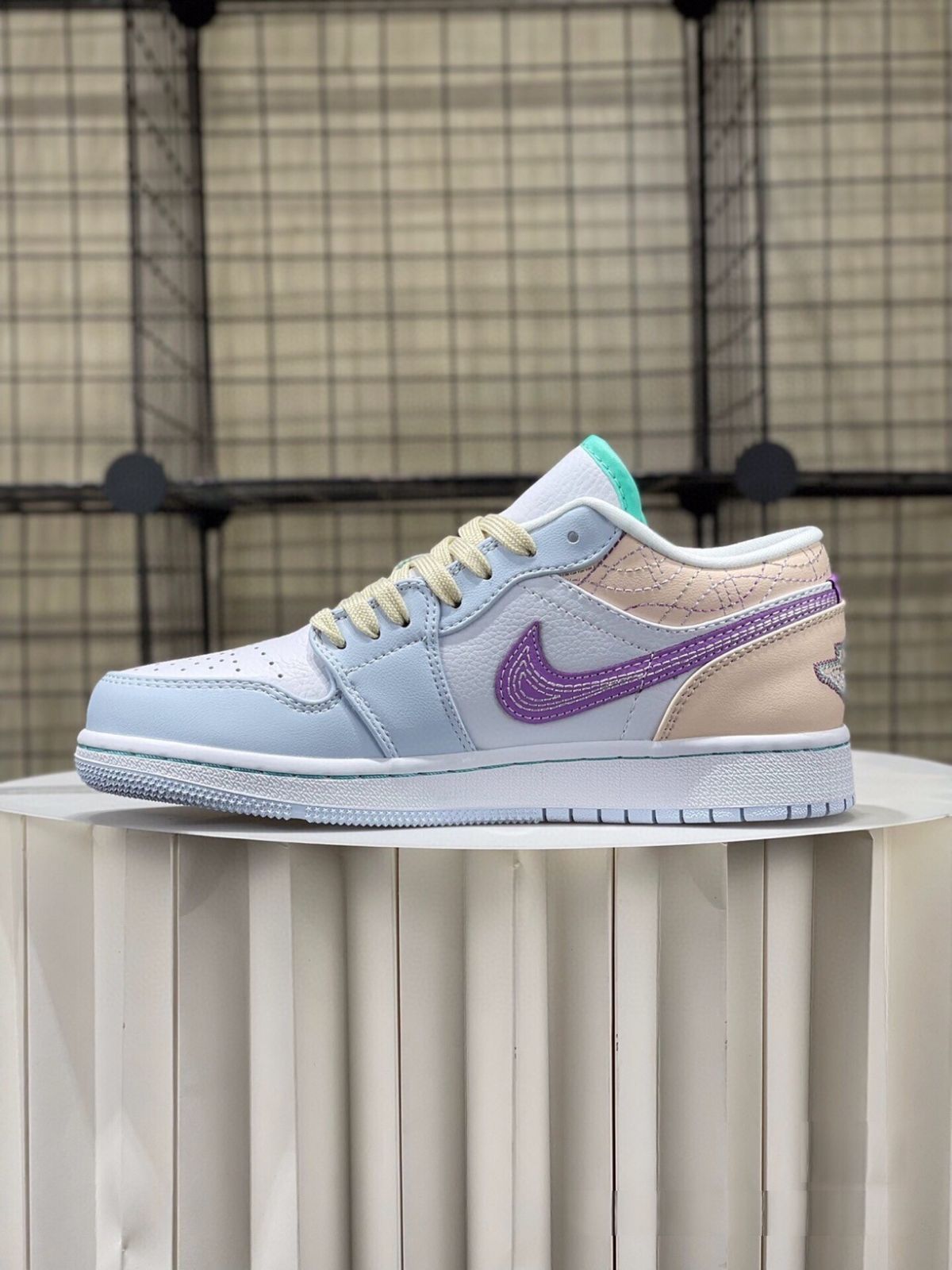 お値下げしました??即購入 箱付新品?? Air Jordan 1 Low AJ1 FV3623-151 男女兼用ジョーダン