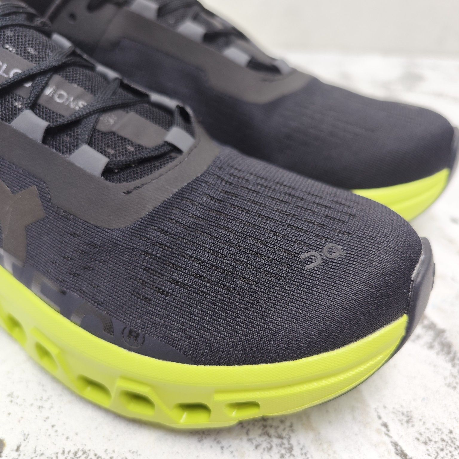 On Cloudmonster ジョギング スポーツ トレーニング ランニングシューズ メンズ レディー スニーカー タウンユース 新品 未使用 ブラック グリーン On Cloudmonster ジョギング スポーツ トレーニング ランニングシューズ メンズ レディー スニーカー タウンユース 新品 未使用 ブラック グリーン