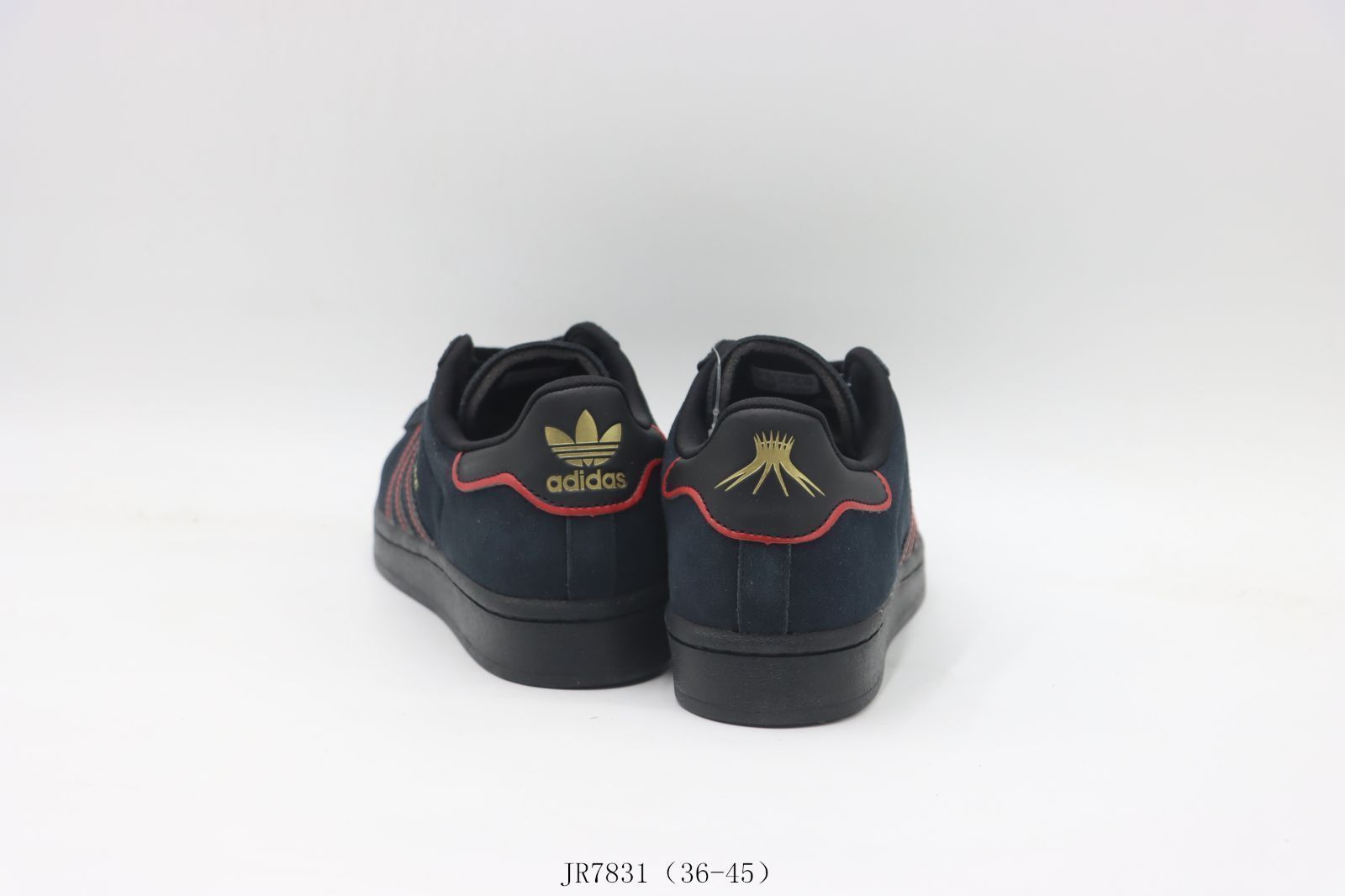 【今日特価】アディダス Adidas スケートシューズ JR7831 ブラック & レッド