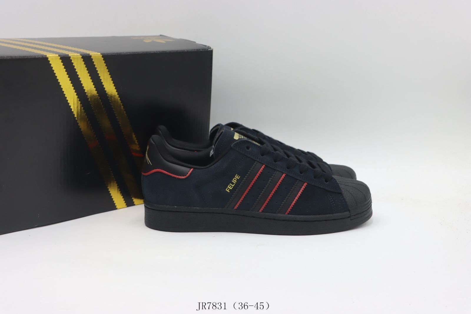 【今日特価】アディダス Adidas スケートシューズ JR7831 ブラック & レッド