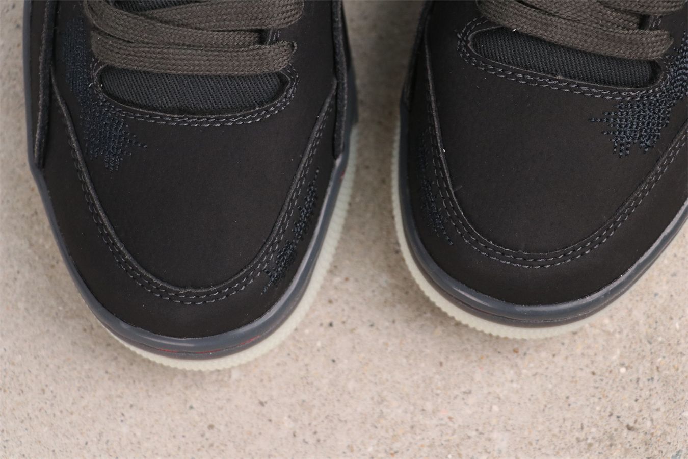 【今日特価】Nike HQ2958-006 ナイキ HQ2958-006 ブラック & バーサティレッド