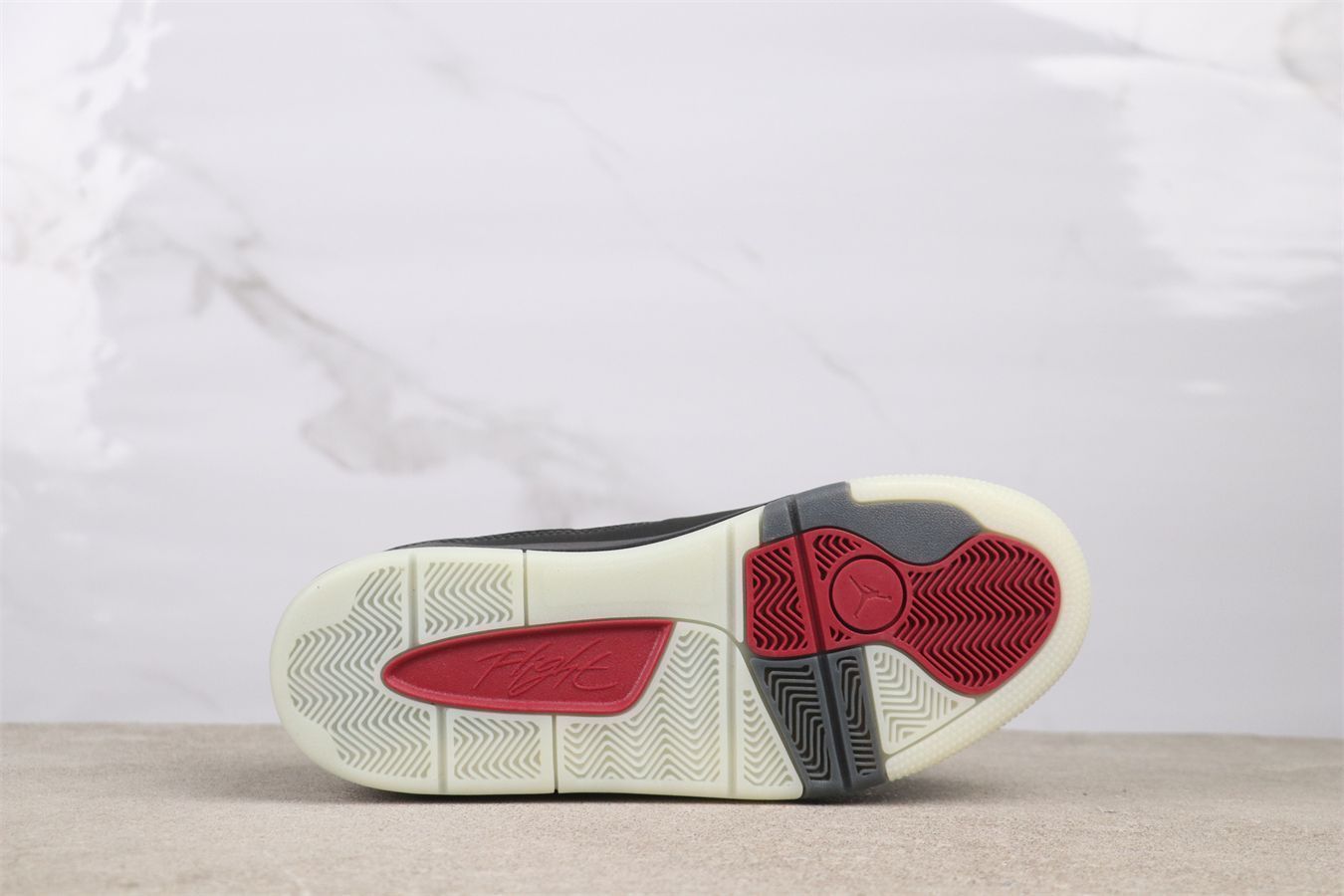 【今日特価】Nike HQ2958-006 ナイキ HQ2958-006 ブラック & バーサティレッド