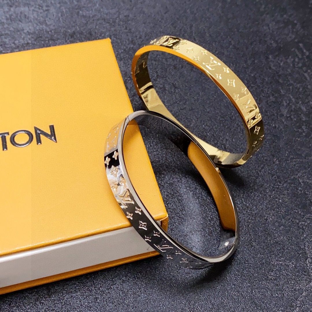LV プリントレザーブレスレット??ルイ・ヴィトン LV プリントレザーブレスレット??ルイ・ヴィトン