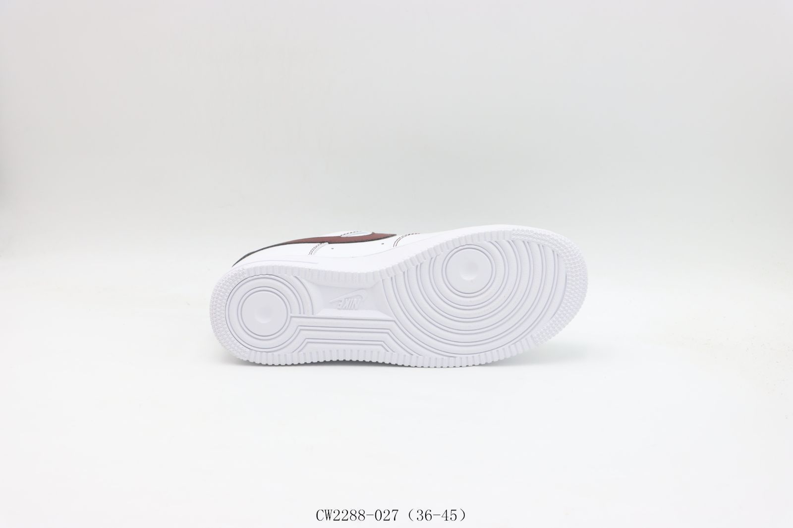 【今日特価】Nike ナイキ スケートシューズ CW2288-027 ホワイトワインレッド 【今日特価】Nike ナイキ スケートシューズ CW2288-027 ホワイトワインレッド