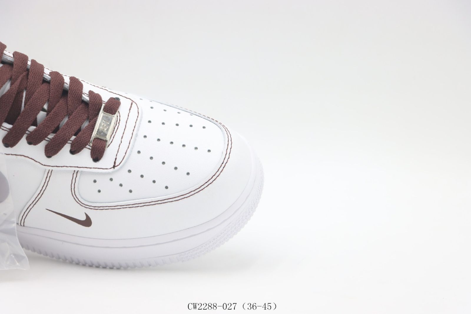 【今日特価】Nike ナイキ スケートシューズ CW2288-027 ホワイトワインレッド 【今日特価】Nike ナイキ スケートシューズ CW2288-027 ホワイトワインレッド