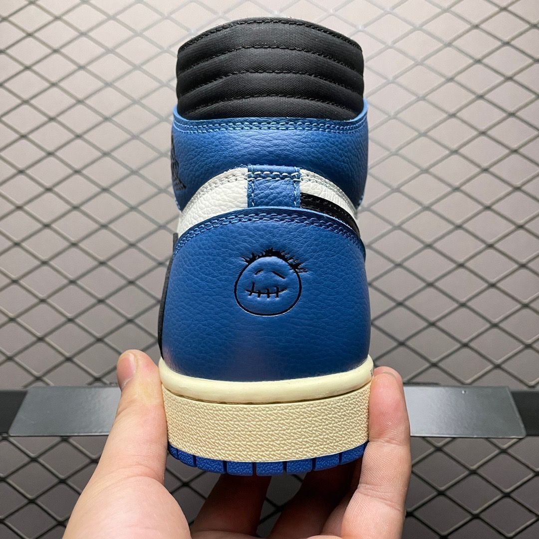 NIKE fragment x travis scott x air jordan 1 military blue aj1