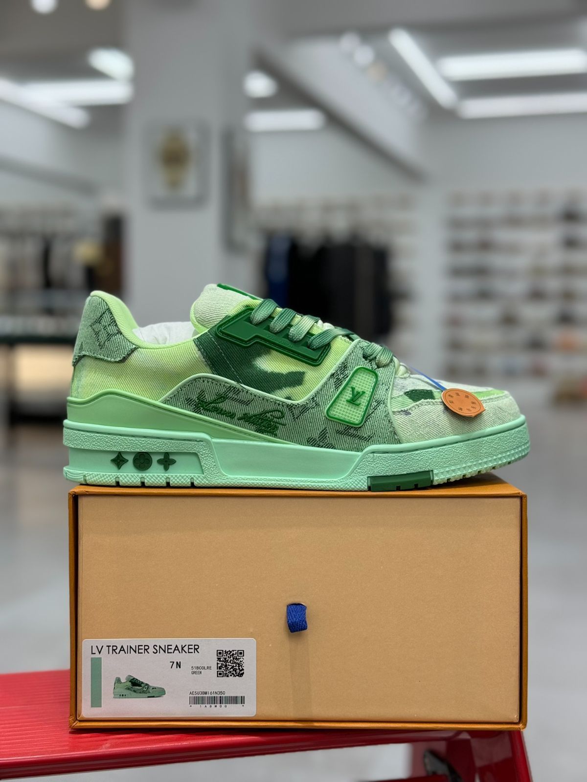 Louis Vuitton Trainer 配色 - グリーンの3色デニム