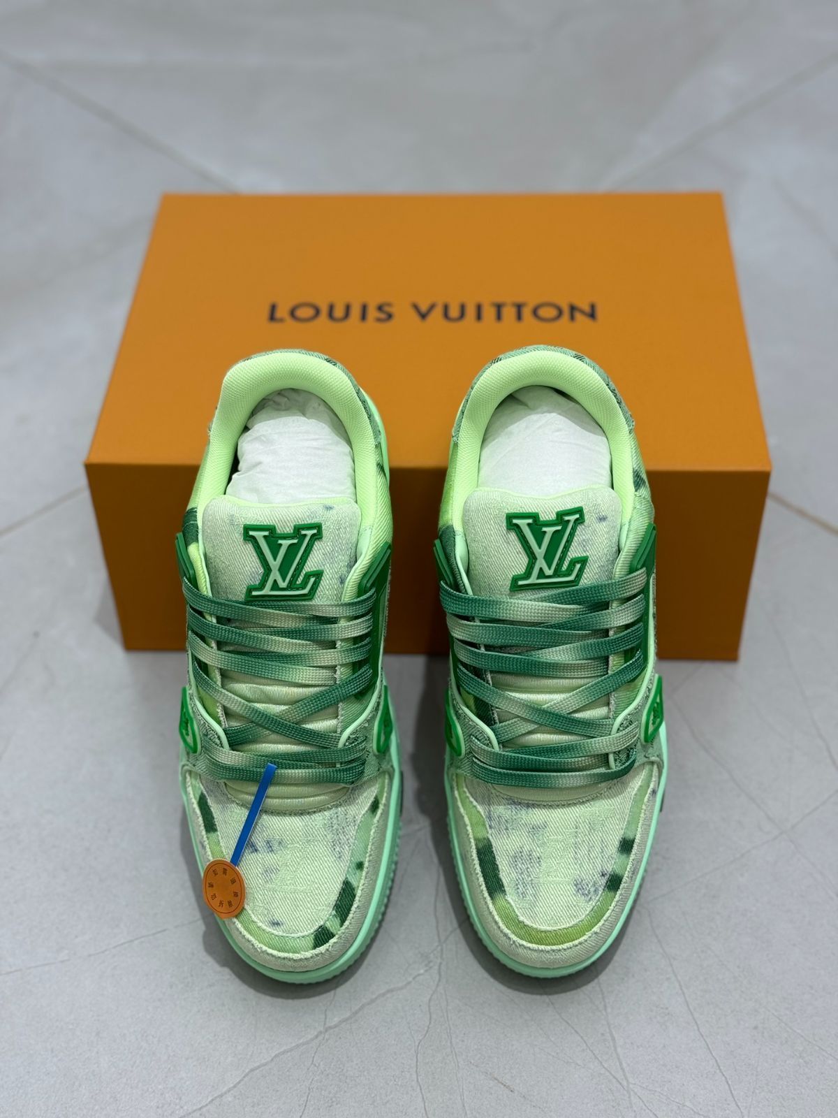 Louis Vuitton Trainer 配色 - グリーンの3色デニム