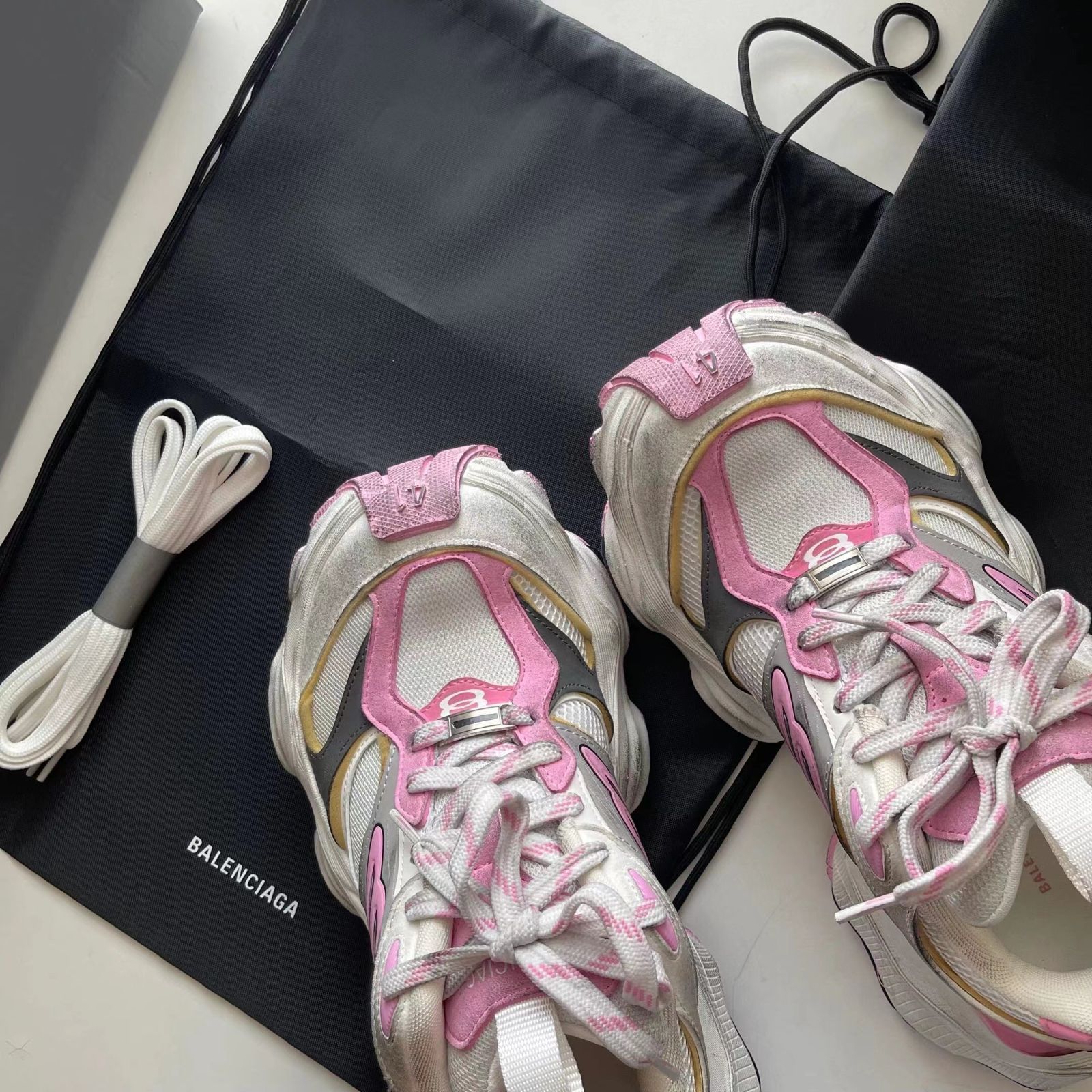 BALENCIAGA CARGO sneaker