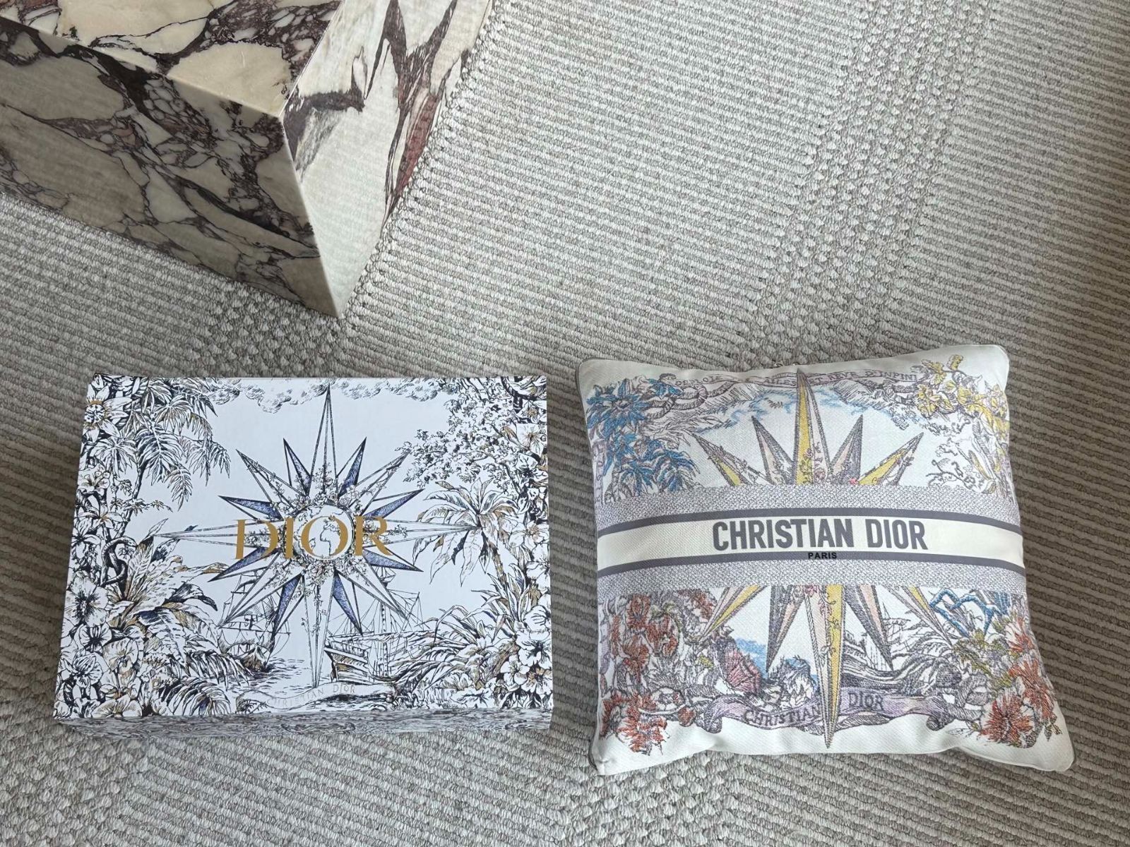 【今日特価】BrandName Multipurpose Pillow Quilt | ブランド名 マルチピロークイーン