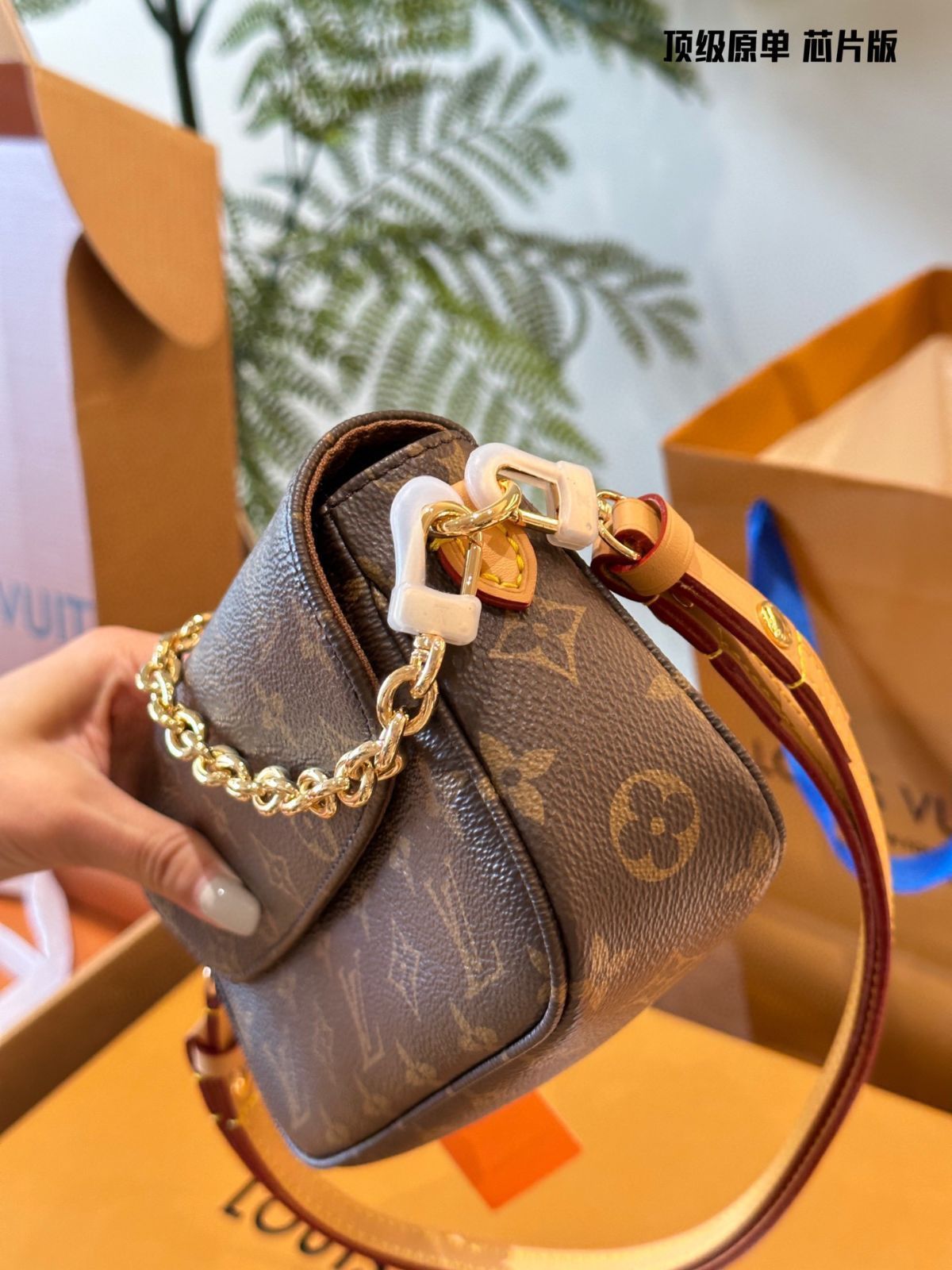 【今日特価】Louis Vuitton Ivy WOC モノグラム ウォレットオンチェーン
