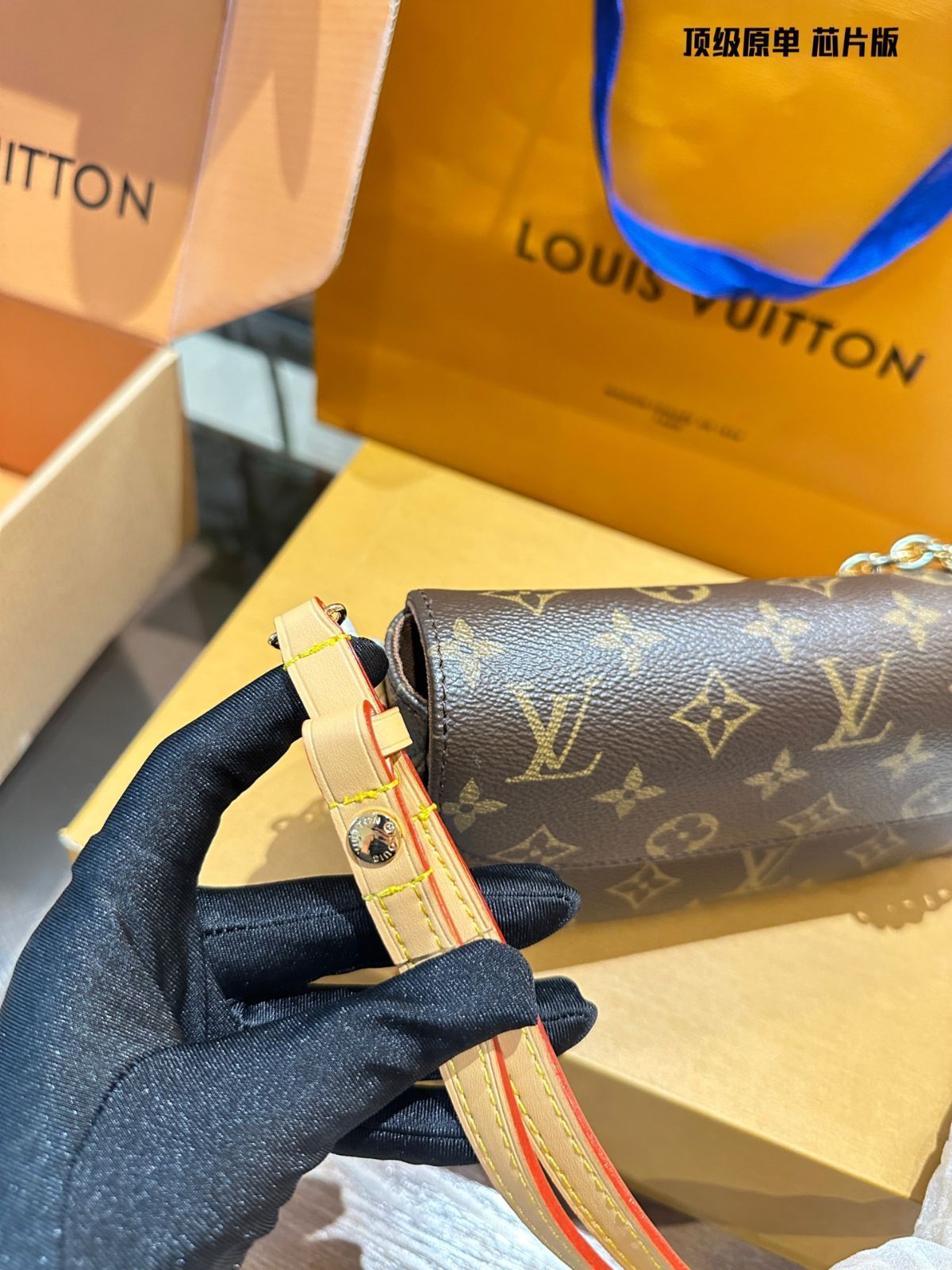 【今日特価】Louis Vuitton Ivy WOC モノグラム ウォレットオンチェーン