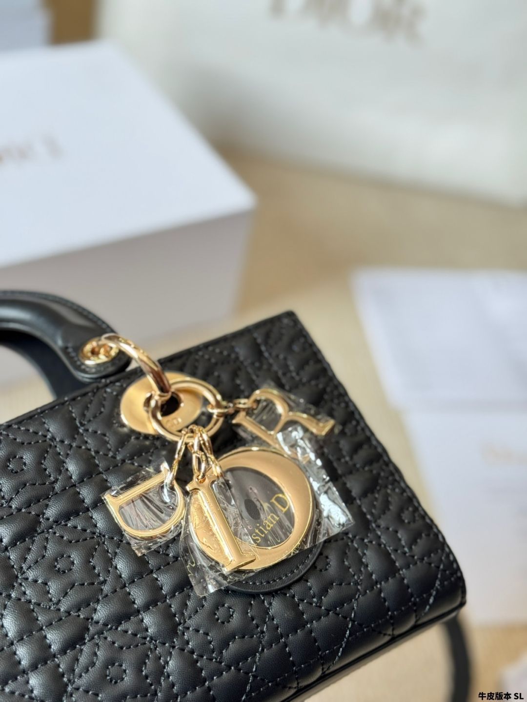 【今日特価】Dior Lady - Life レディライフ ミルクホワイト限定版