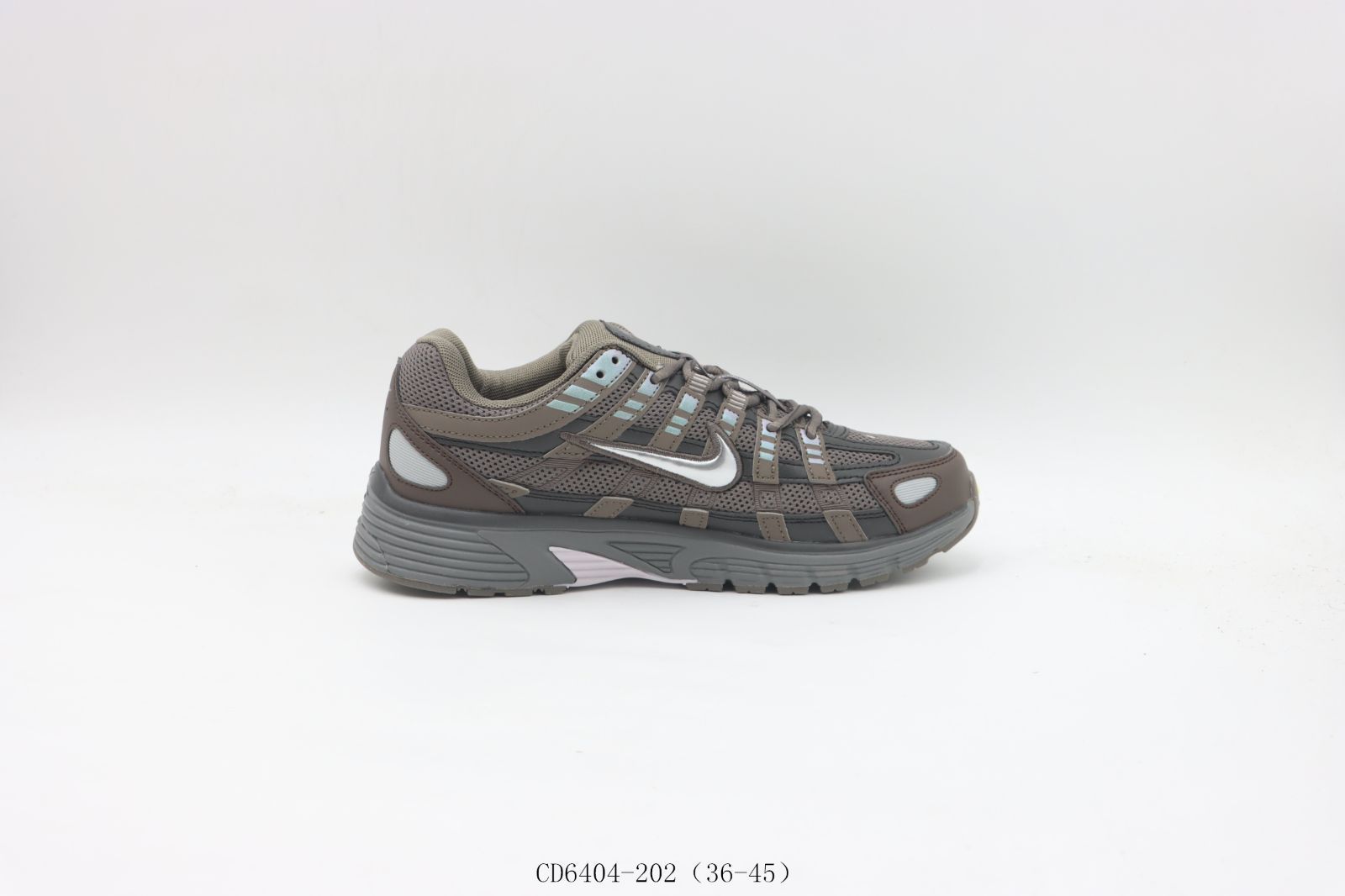 【今日特価】ナイキ Nike ランニングシューズ CD6404-202 褐色
