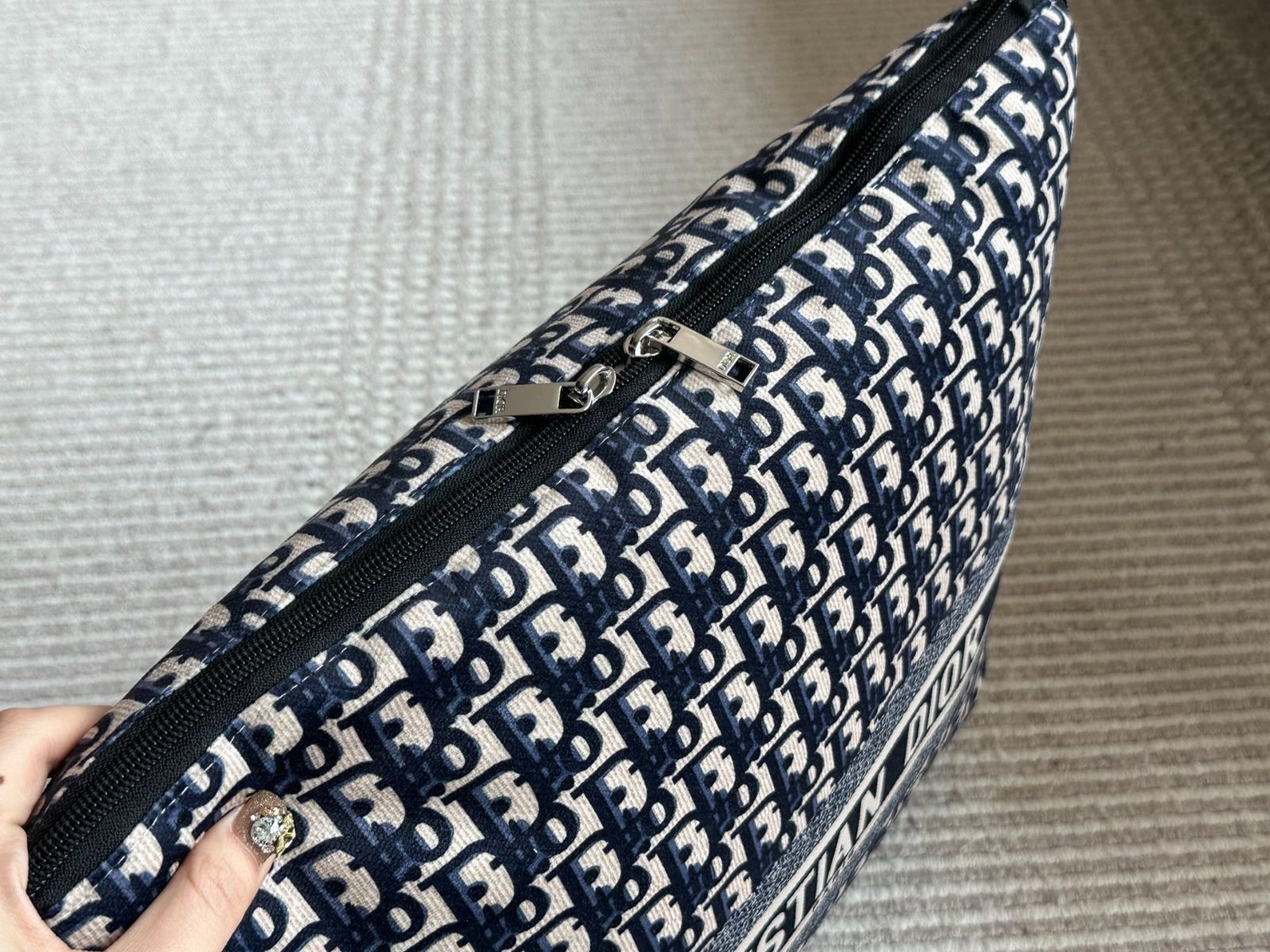 【今日特価】Multipurpose Pillow Air-Conditioning Quilt | マルチピロー エアコン掛け布団