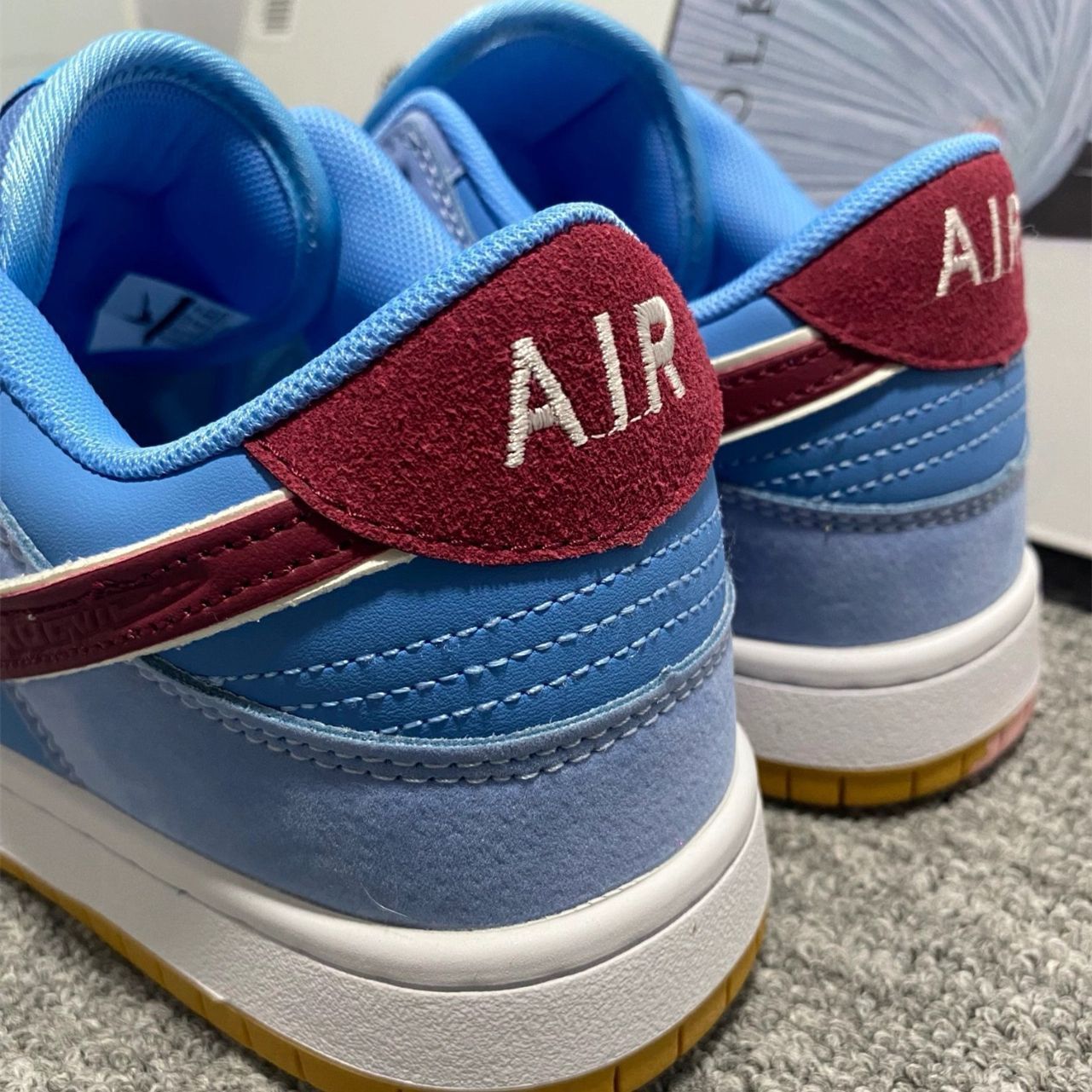 NIKE SB DUNK LOW PRO 【PHILLIES】 ナイキ SB ズーム ダンク ロー プロ VALOR BLUE/TEAM MAROON dq4040-400