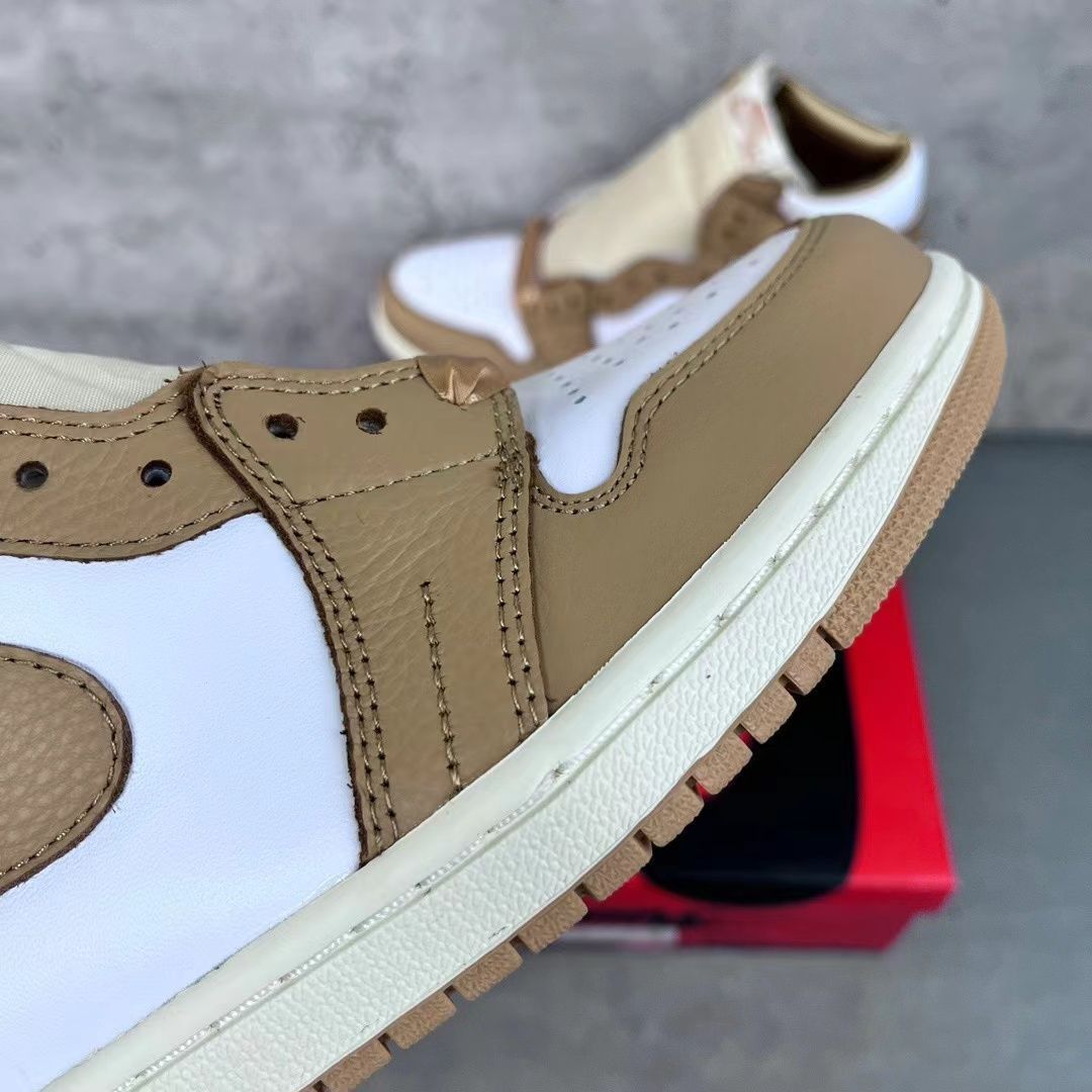 Air Jordan 1 Retro High OG エアジョーダン1 レトロ ハイ OG FN6622-201