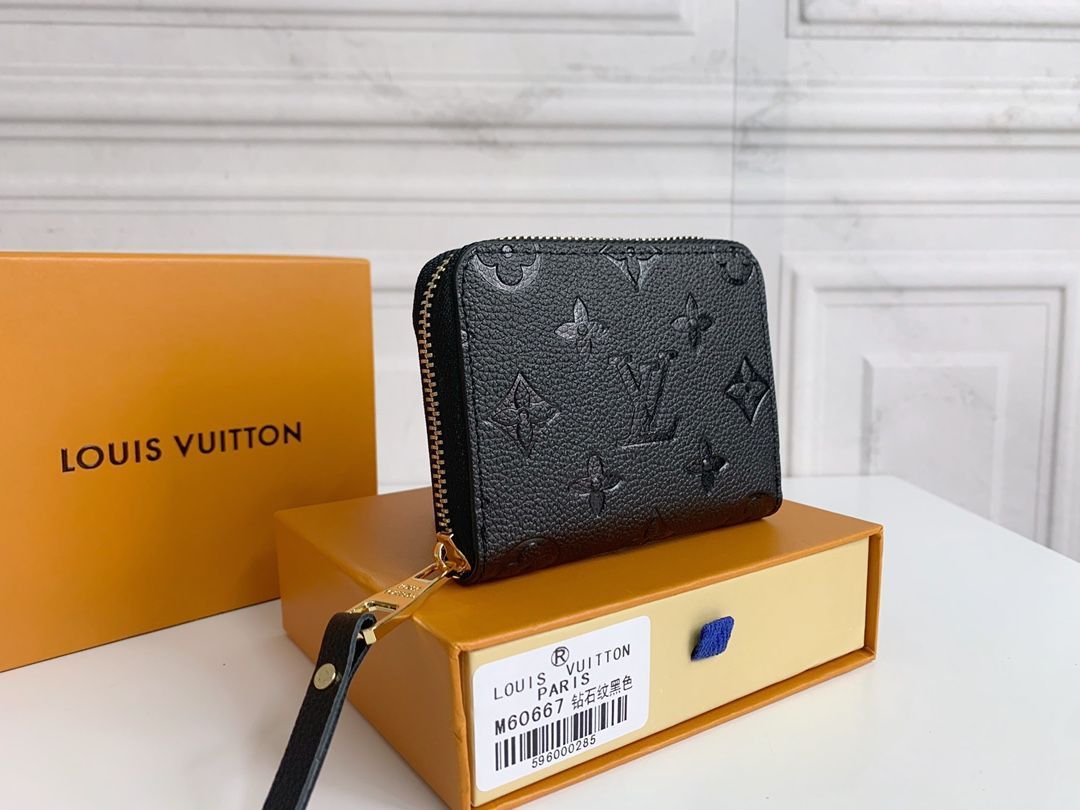【本日限定特価】ダイヤモンドエンボス ジップコインケース 11×8×1cm コンパクトデザイン [本日特価|新品未使用品]
