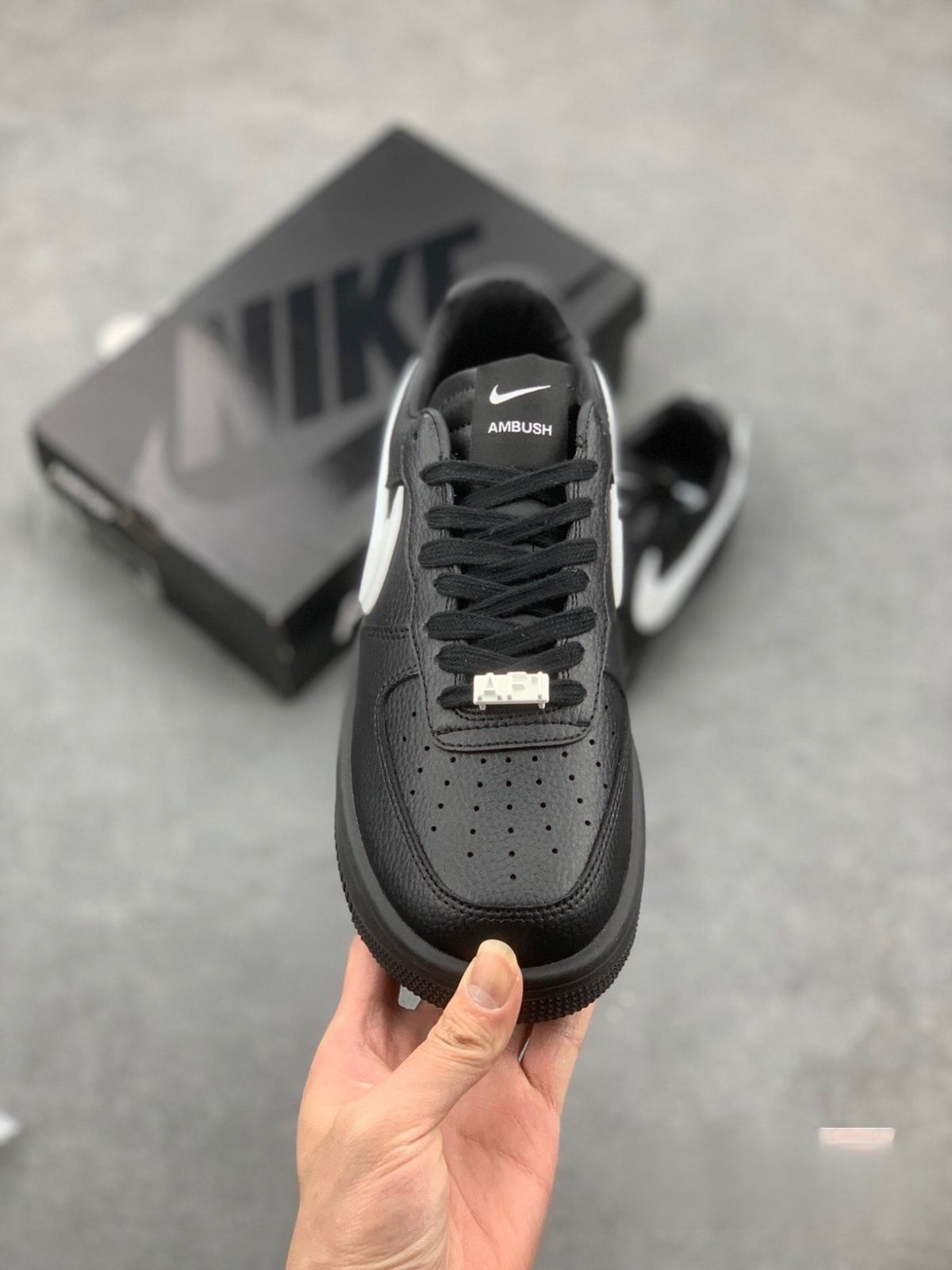 お値下げしました??即購入?? AMBUSH X NIKE AIRFORCE1 LOw black DV3464-001 男女兼用
