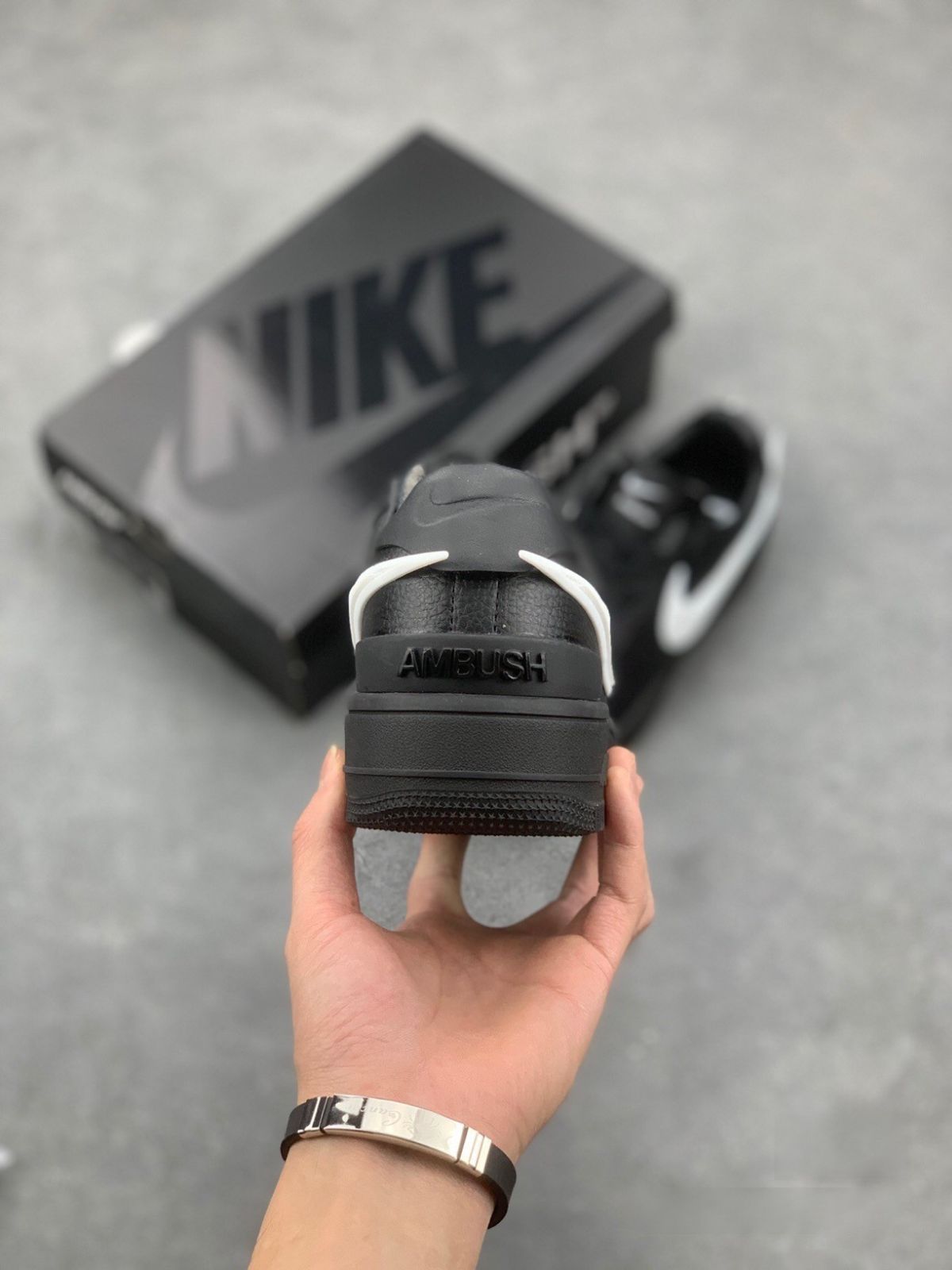 お値下げしました??即購入?? AMBUSH X NIKE AIRFORCE1 LOw black DV3464-001 男女兼用