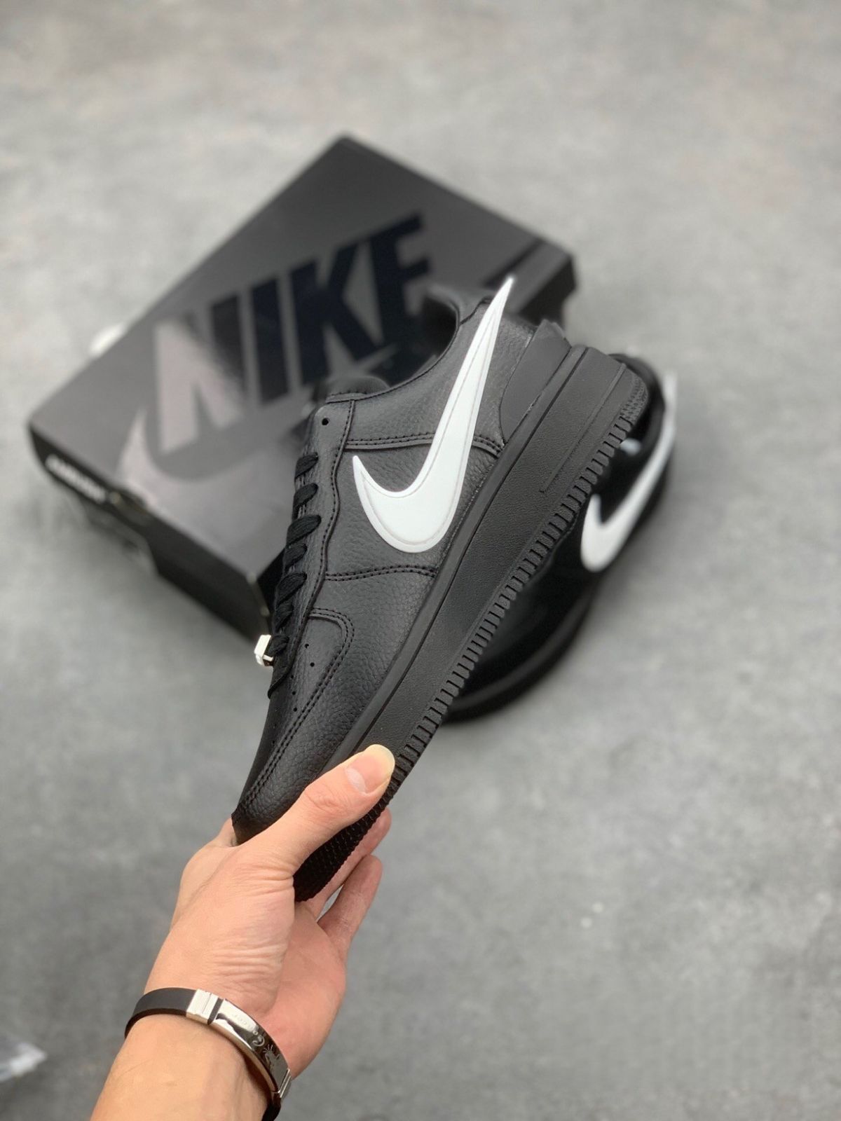 お値下げしました??即購入?? AMBUSH X NIKE AIRFORCE1 LOw black DV3464-001 男女兼用