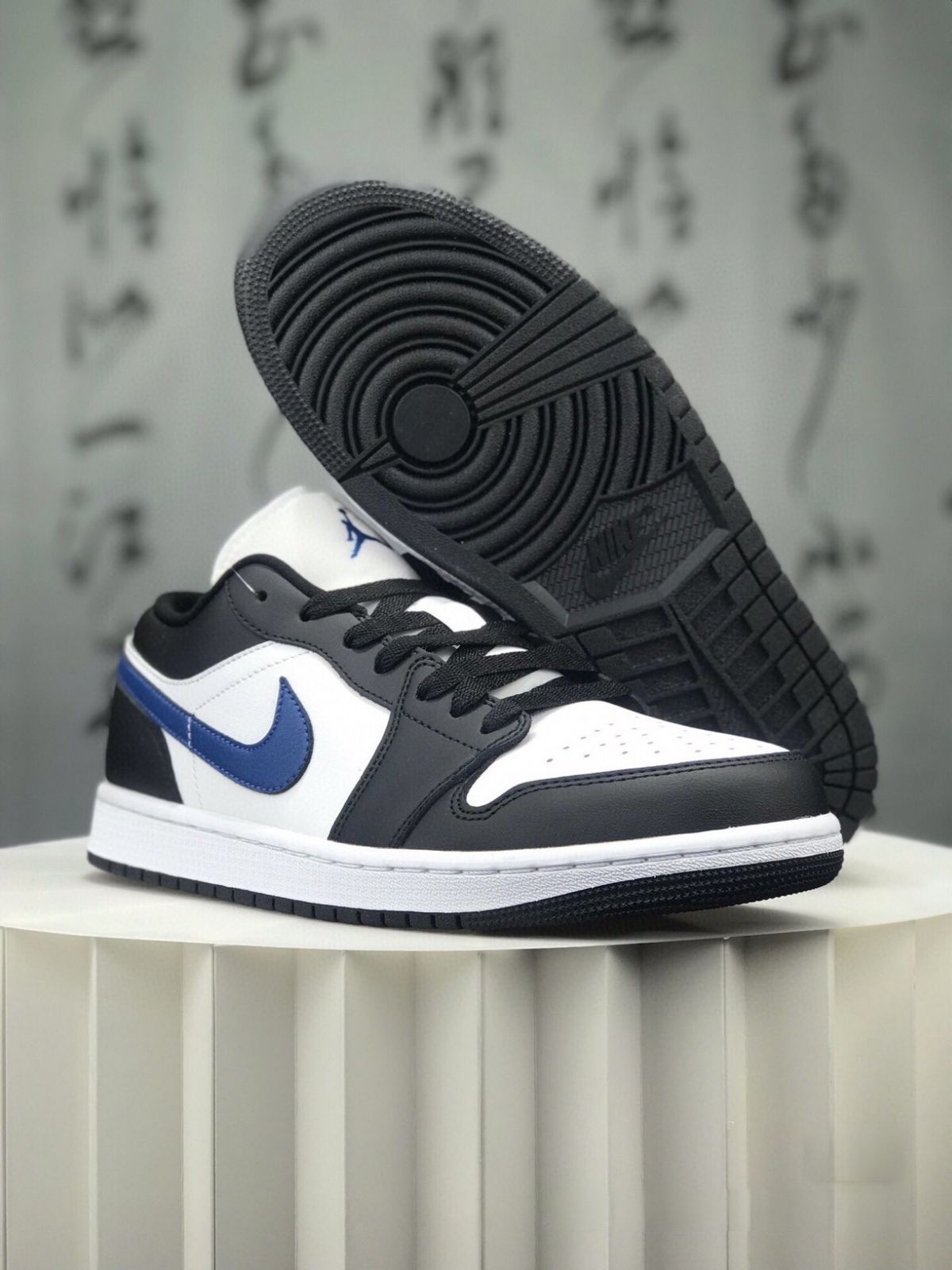 お値下げしました??即購入?? Nike Air Jordan 1 Low AJ1 DC0774-040 箱付 男女兼用ジョーダン