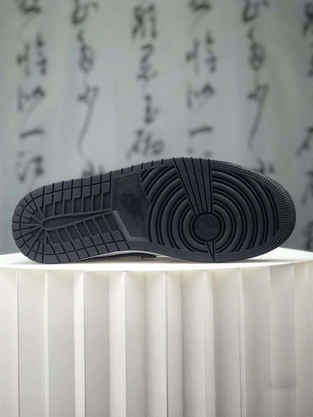 お値下げしました??即購入?? Nike Air Jordan 1 Low AJ1 DC0774-040 箱付 男女兼用ジョーダン