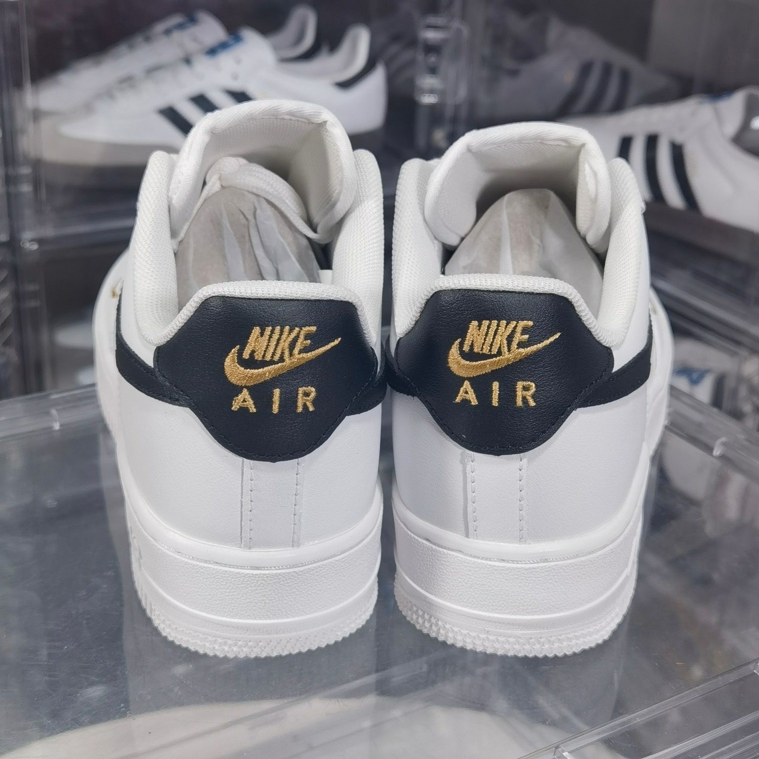 ナイキ スニーカー エアフォース Nike Air Force 1 essential CZ0270-102 レディースメンズ ナイキ スニーカー エアフォース Nike Air Force 1 essential CZ0270-102 レディースメンズ