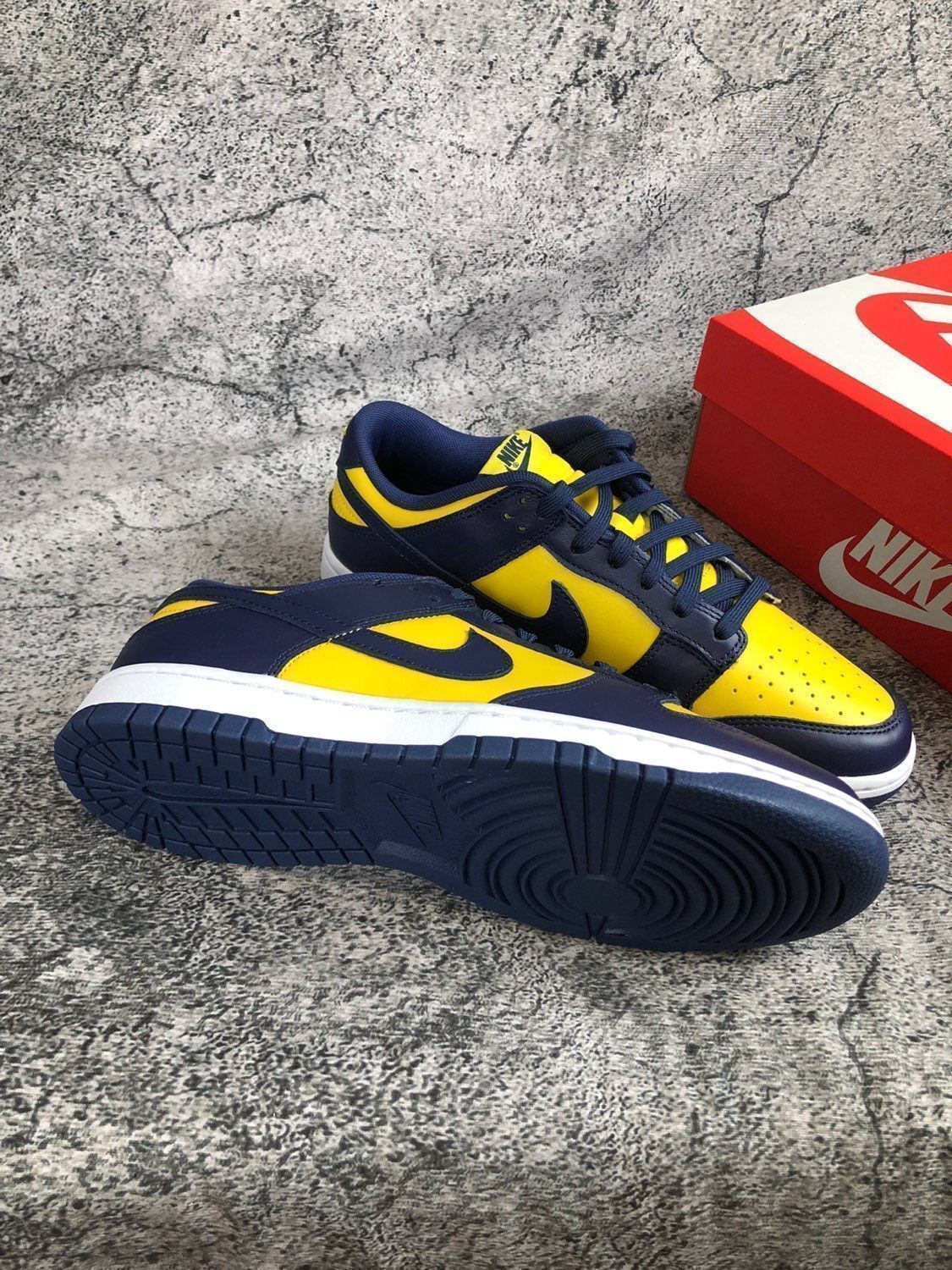 NIKE DUNK LOW RETRO 【MICHIGAN】 ナイキ ダンク ロー レトロ VARSITY MAIZE/MIDNIGHT NAVY/WHITE dd1391-700