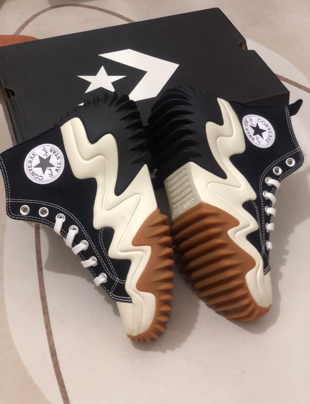 Converse Run Star Motion Hi 171545C