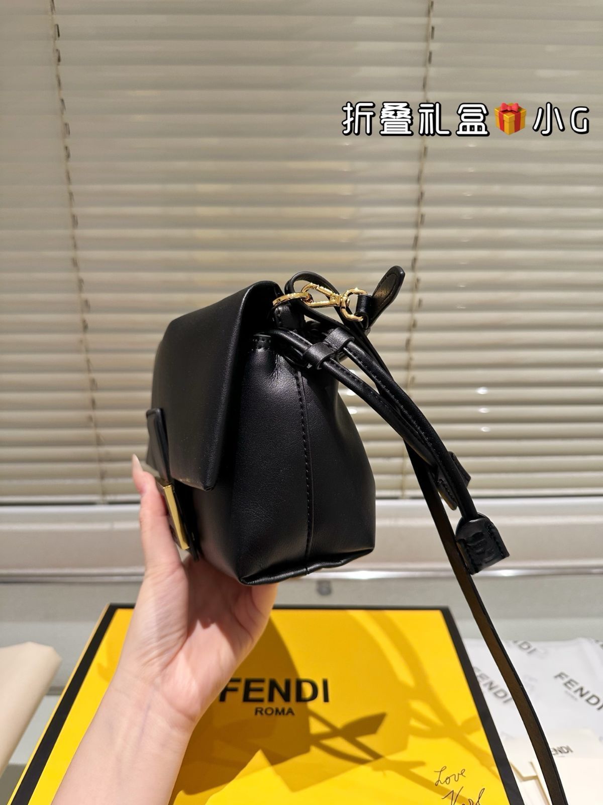 【今日特価】Fendi Baguette フェンディ バゲット 新作