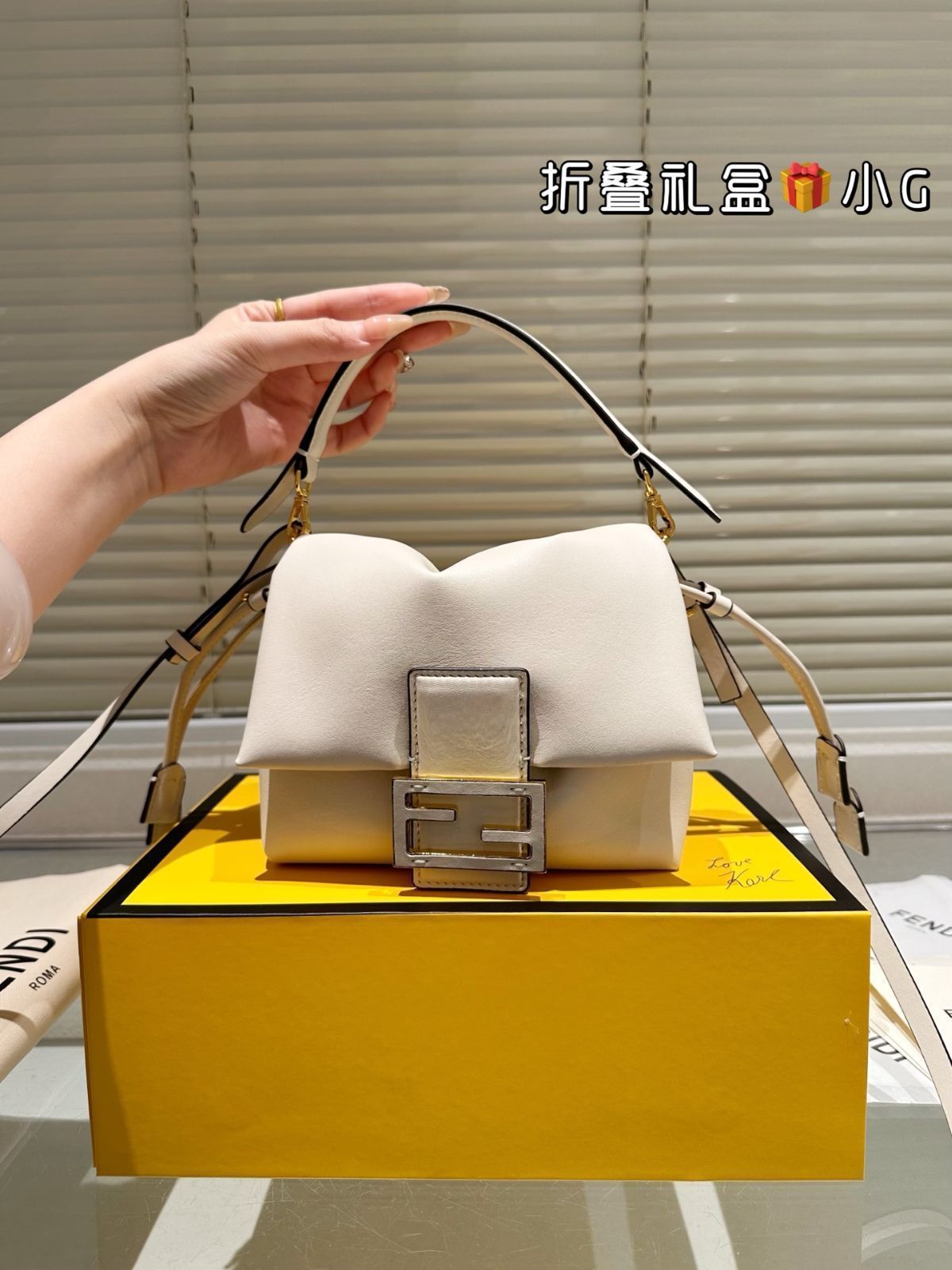 【今日特価】Fendi Baguette フェンディ バゲット 新作