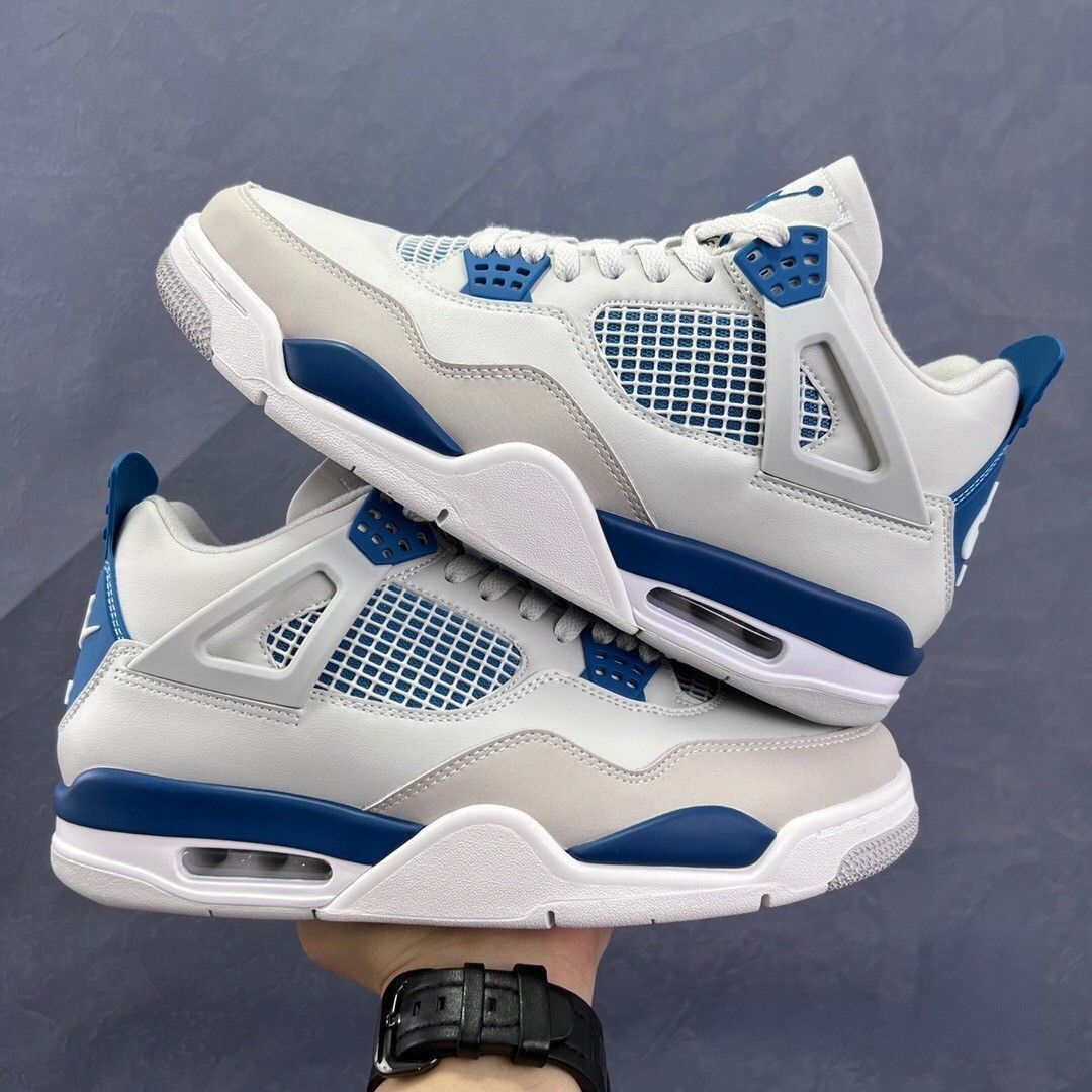 お値下げしました??即購入新品箱付?? NIKE ナイキ 品番 FV5029-141 AIR JORDAN 4 RETRO ジョーダン