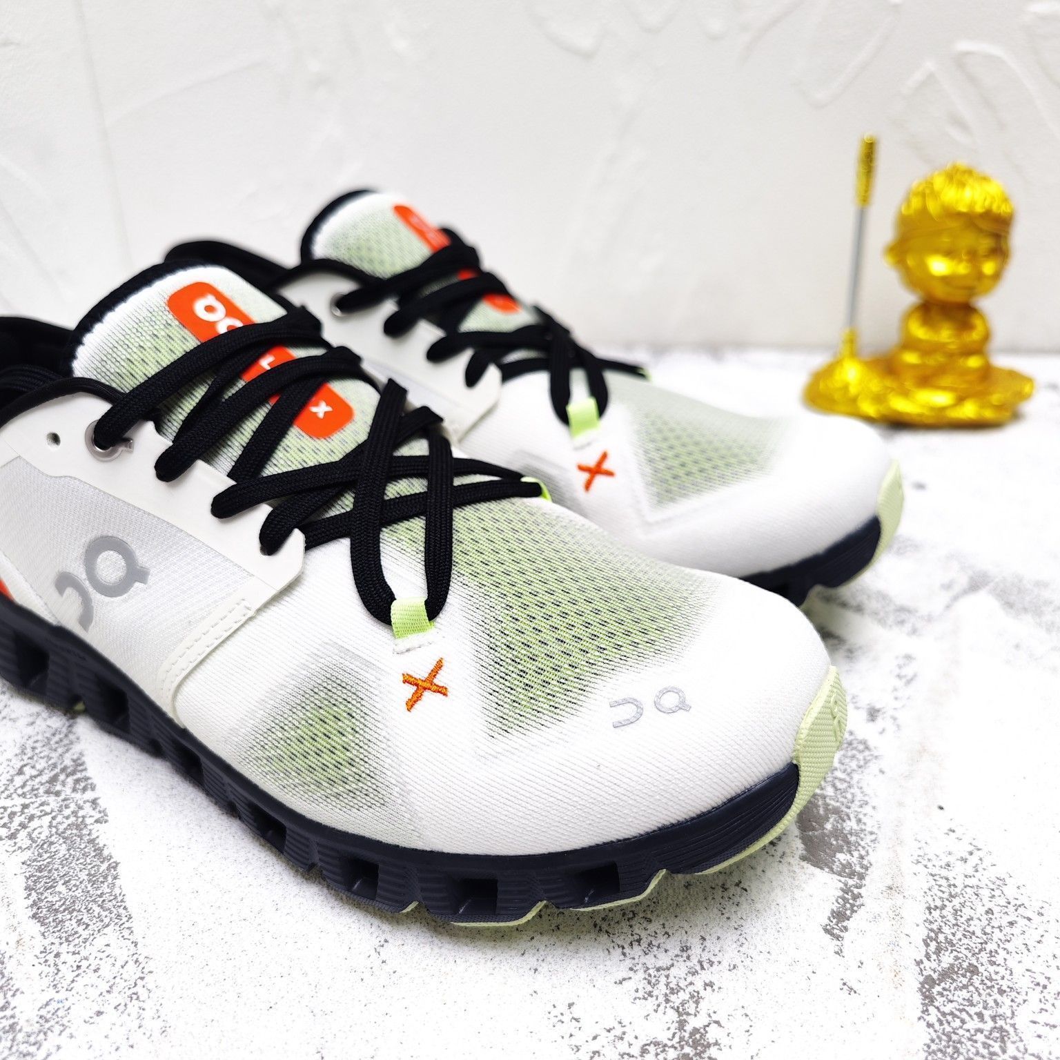 On Cloud X3 Sneakers オン クラウドX3 ジョギング スポーツ トレーニング ランニングシューズ メンズ レディース スニーカー タウンユース 新品 未使用 ホワイト グリーン 2色 On Cloud X3 Sneakers オン クラウドX3 ジョギング スポーツ トレーニング ランニングシューズ メンズ レディース スニーカー タウンユース 新品 未使用 ホワイト グリーン 2色