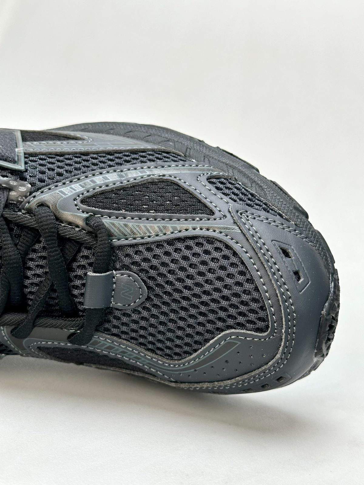 New Balance × COMME des GARCONS ニューバランス M1906RCM N-ERGY コムデギャルソン コラボ 黒 ブラック ランニングシューズ スニーカー