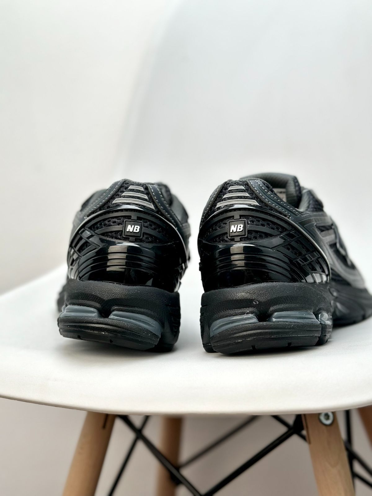 New Balance × COMME des GARCONS ニューバランス M1906RCM N-ERGY コムデギャルソン コラボ 黒 ブラック ランニングシューズ スニーカー