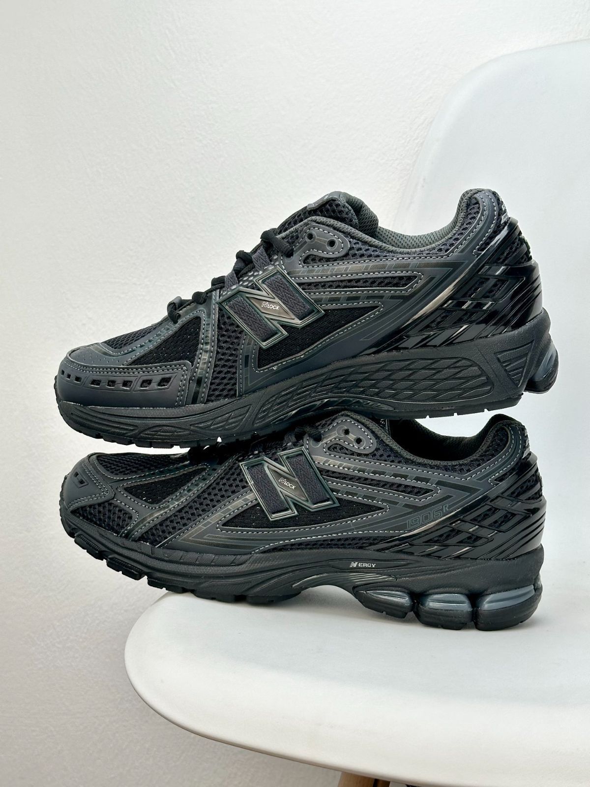 New Balance × COMME des GARCONS ニューバランス M1906RCM N-ERGY コムデギャルソン コラボ 黒 ブラック ランニングシューズ スニーカー