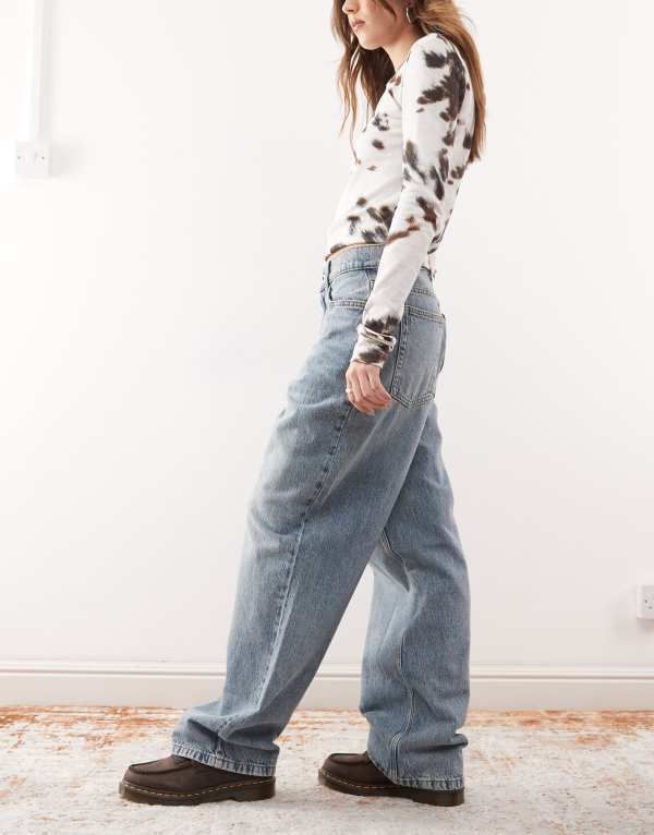 コルージョン レディース ボトムス デニムパンツ ヴィンテージ ジーンズ COLLUSION X001 antifit jeans in vintage wash Vintage Wash コルージョン レディース ボトムス デニムパンツ ヴィンテージ ジーンズ COLLUSION X001 antifit jeans in vintage wash Vintage Wash