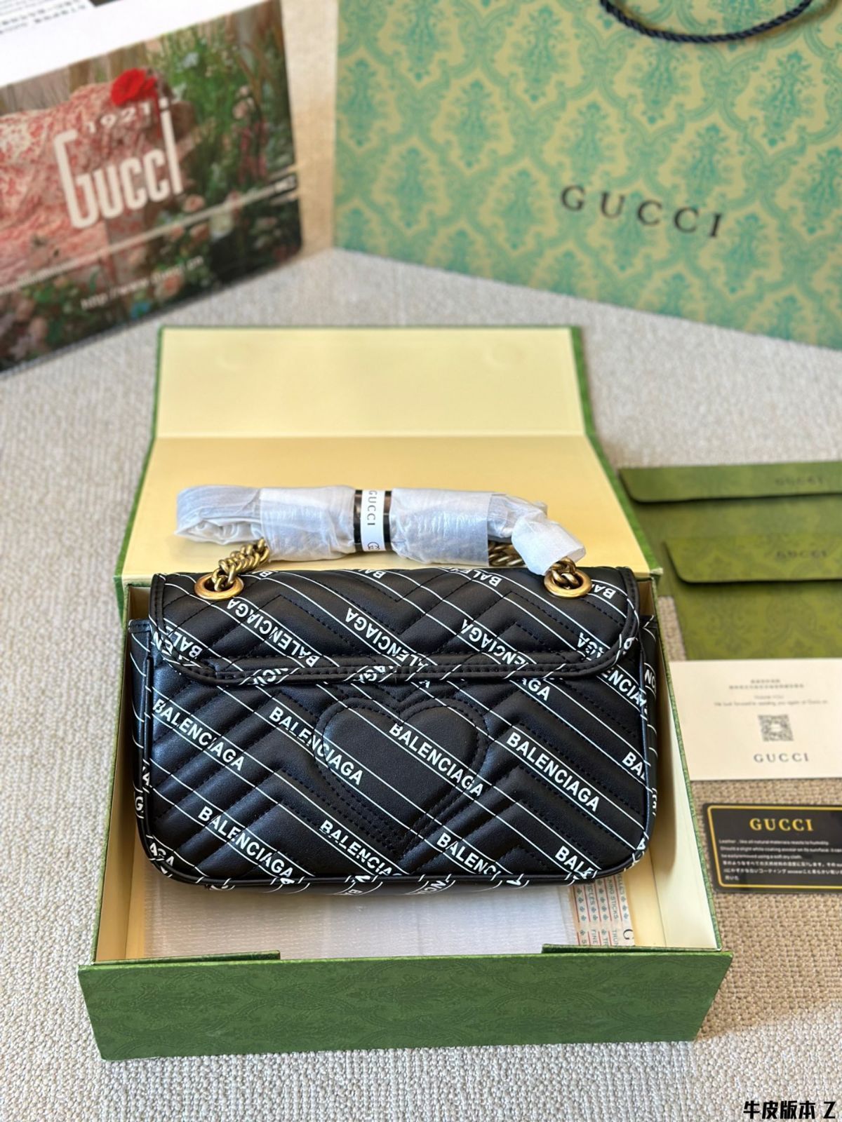 【本日限定特価】GUCCI マーモント シングルショルダーバッグ レザーバージョン 26cm 高級感あるデザイン[本日特価|新品未使用品]