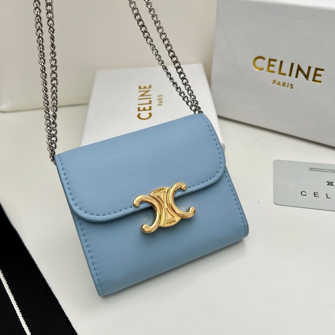 【本日限定】?Celine トリオンフ チェーンウォレット 10783 ? 高級本革＆チェーン付き！マルチ使い可能[本日特価|新品未使用品]