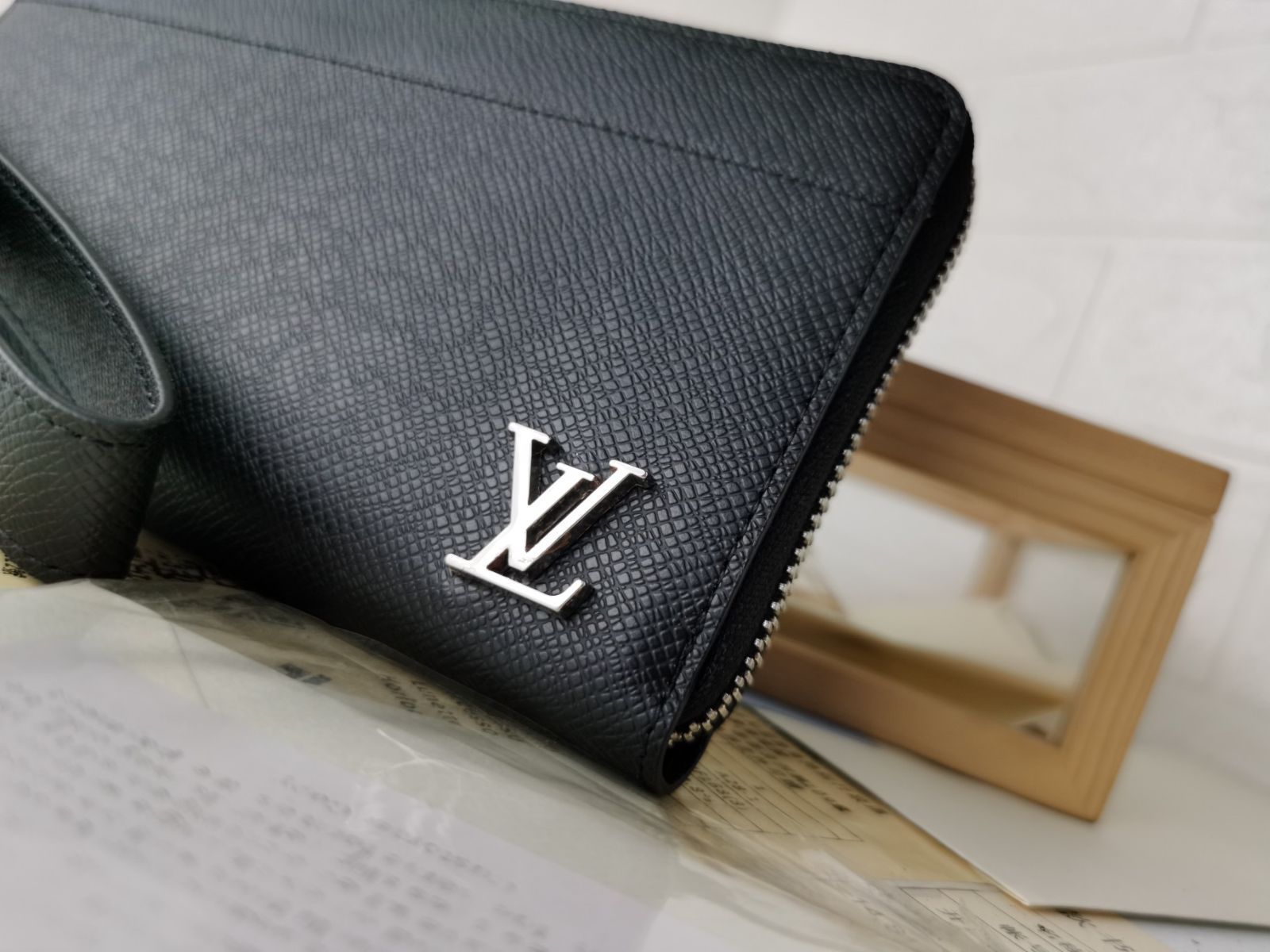 【本日限定特価】ルイヴィトン LV Louis Vuitton Zippy Dragonne ウォレット 19×11×3.5cm トラベルスタイル [本日特価|新品未使用品]