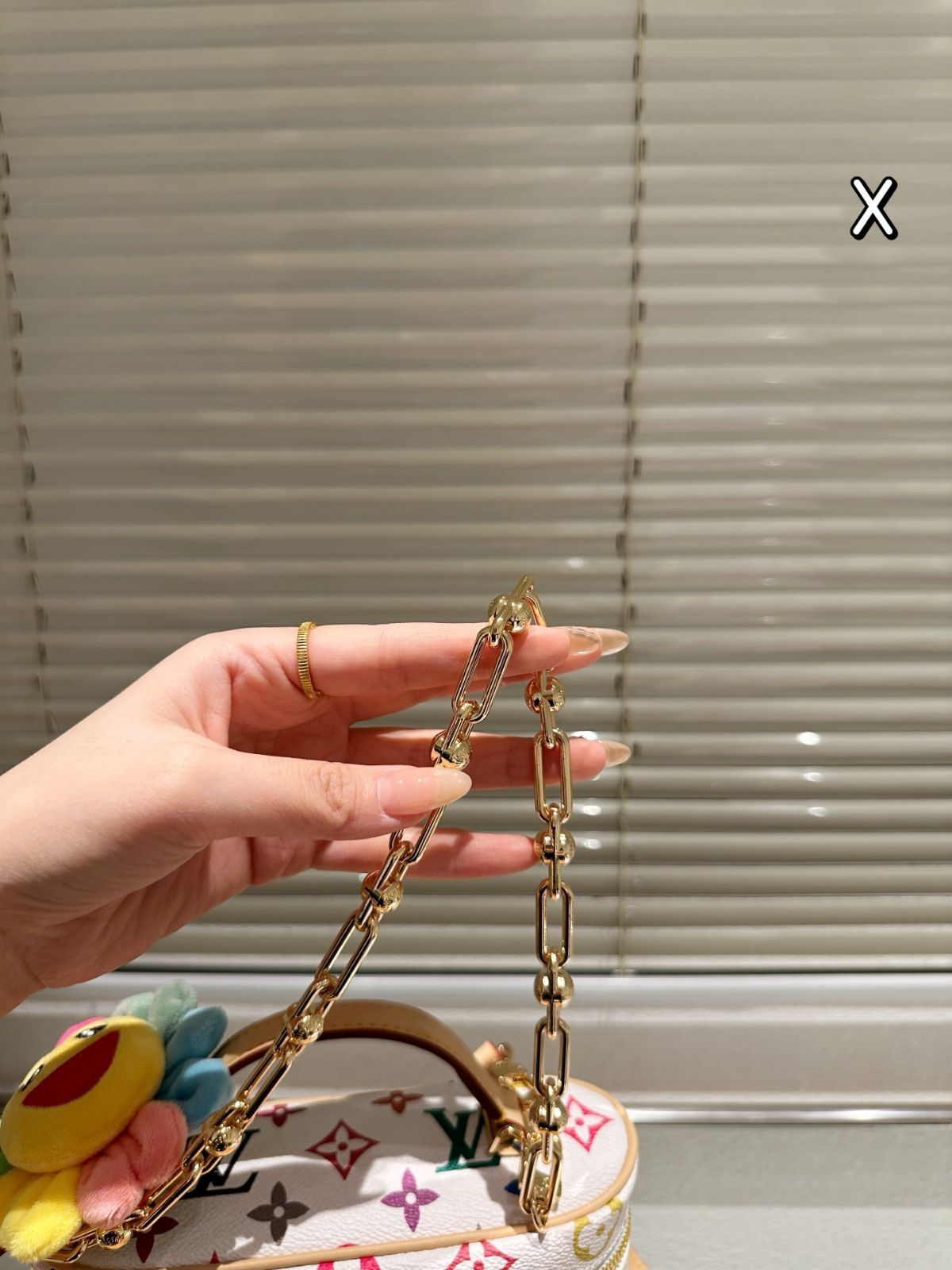 【今日特価】LV x Takashi Murakami White Multicolor Vanity Chain Pouch ルイ・ヴィトン 村上隆 白三彩 ヴァニティ チェーン ポーチ-WTO輸入3
