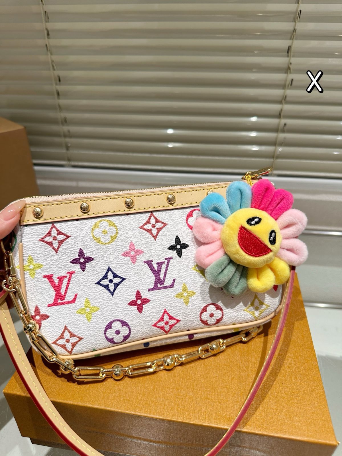 【今日特価】LV x Takashi Murakami Pillow Bag ルイ・ヴィトン 村上隆 ピロー バッグ-WTO輸入3 【今日特価】LV x Takashi Murakami Pillow Bag ルイ・ヴィトン 村上隆 ピロー バッグ-WTO輸入3