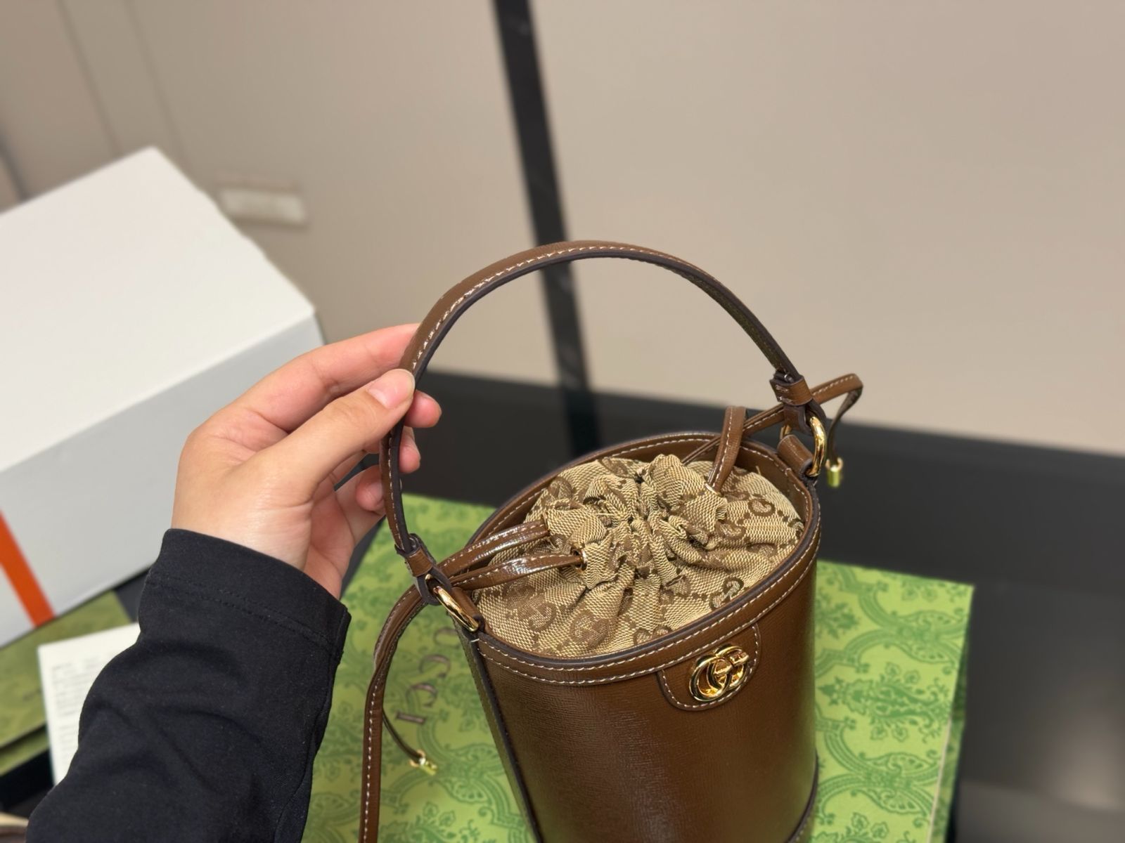 【今日特価】GUCCI Ophidia グッチ オフィディア バケットバッグ-WTO輸入2 【今日特価】GUCCI Ophidia グッチ オフィディア バケットバッグ-WTO輸入2