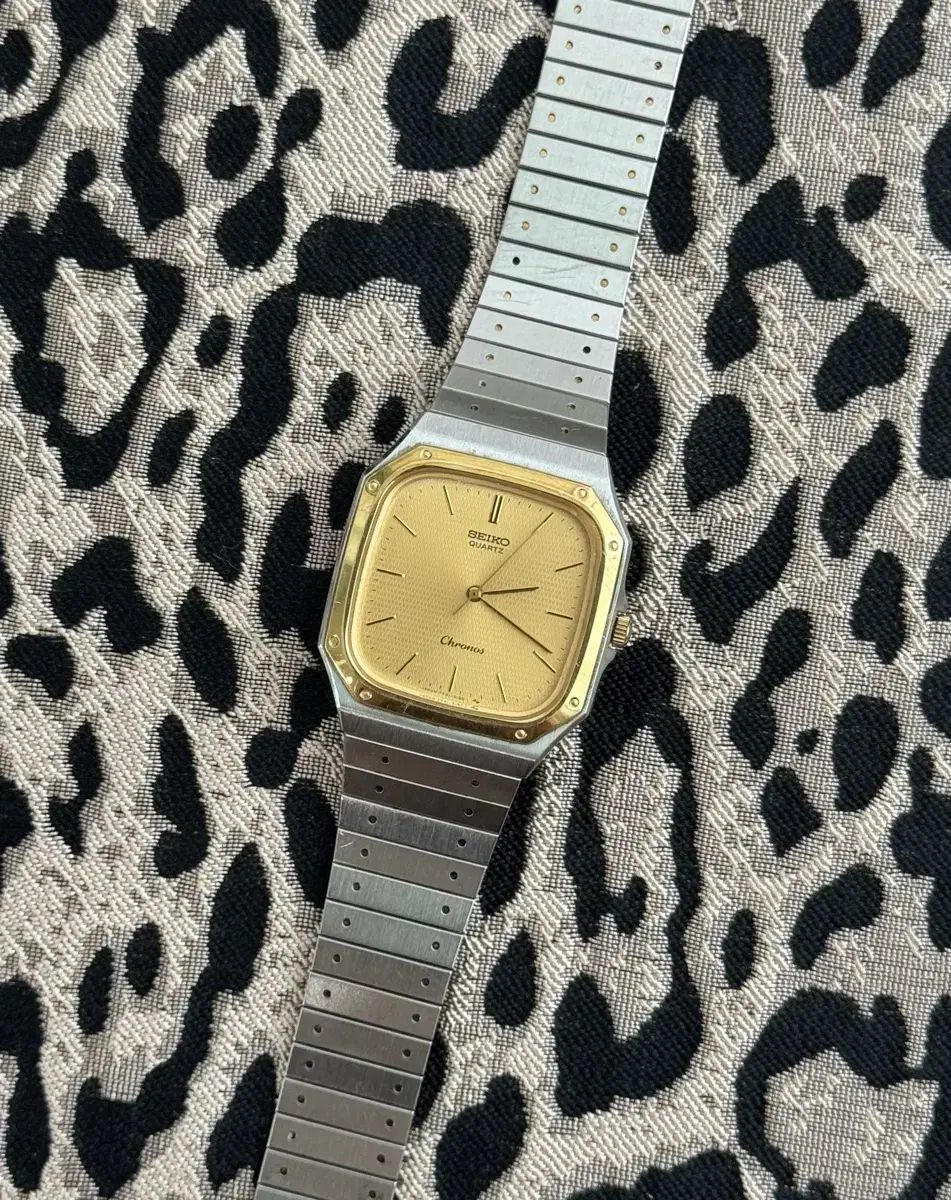 80s ヴィンテージ SEIKO セイコー クレノス クオーツ