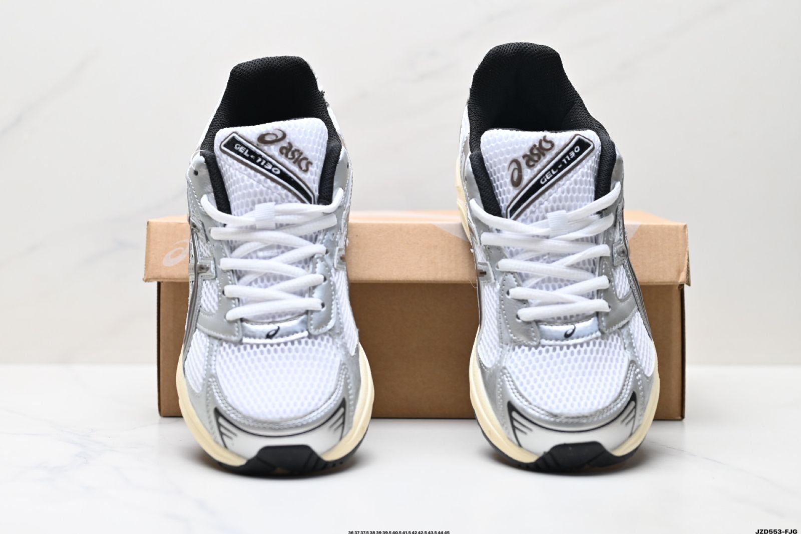 【今日特価】ASICS アシックス 新作男女兼用ランニングシューズ GEL-1130 レトロデザイン クッション性・通気性優れたスポーツカジュアルシューズ！
